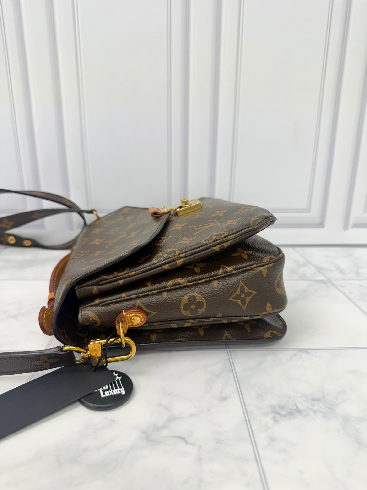 Louis Vuitton Monogram Pochette Metis Crossbody Bag