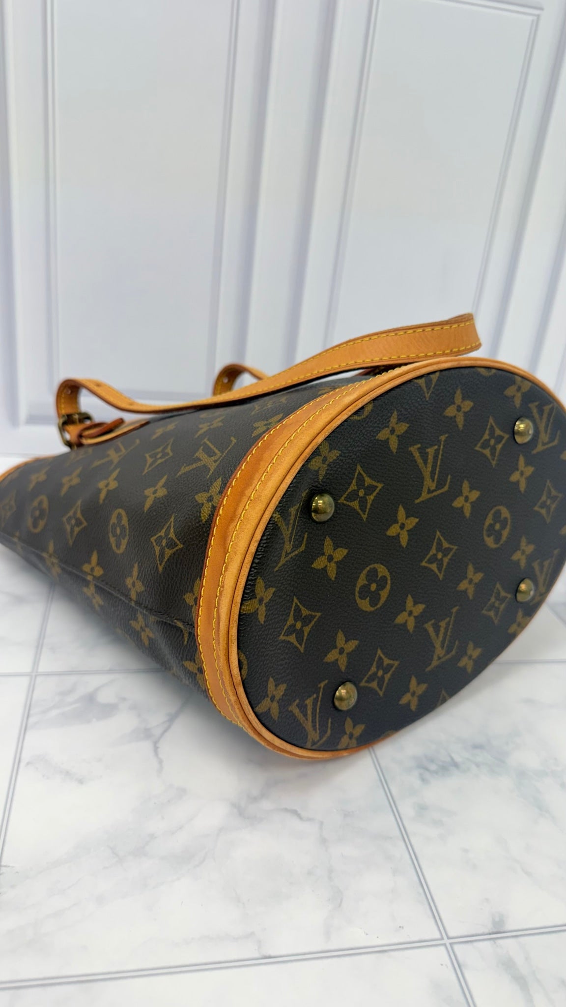 Louis Vuitton Monogram Petite Bucket Bag