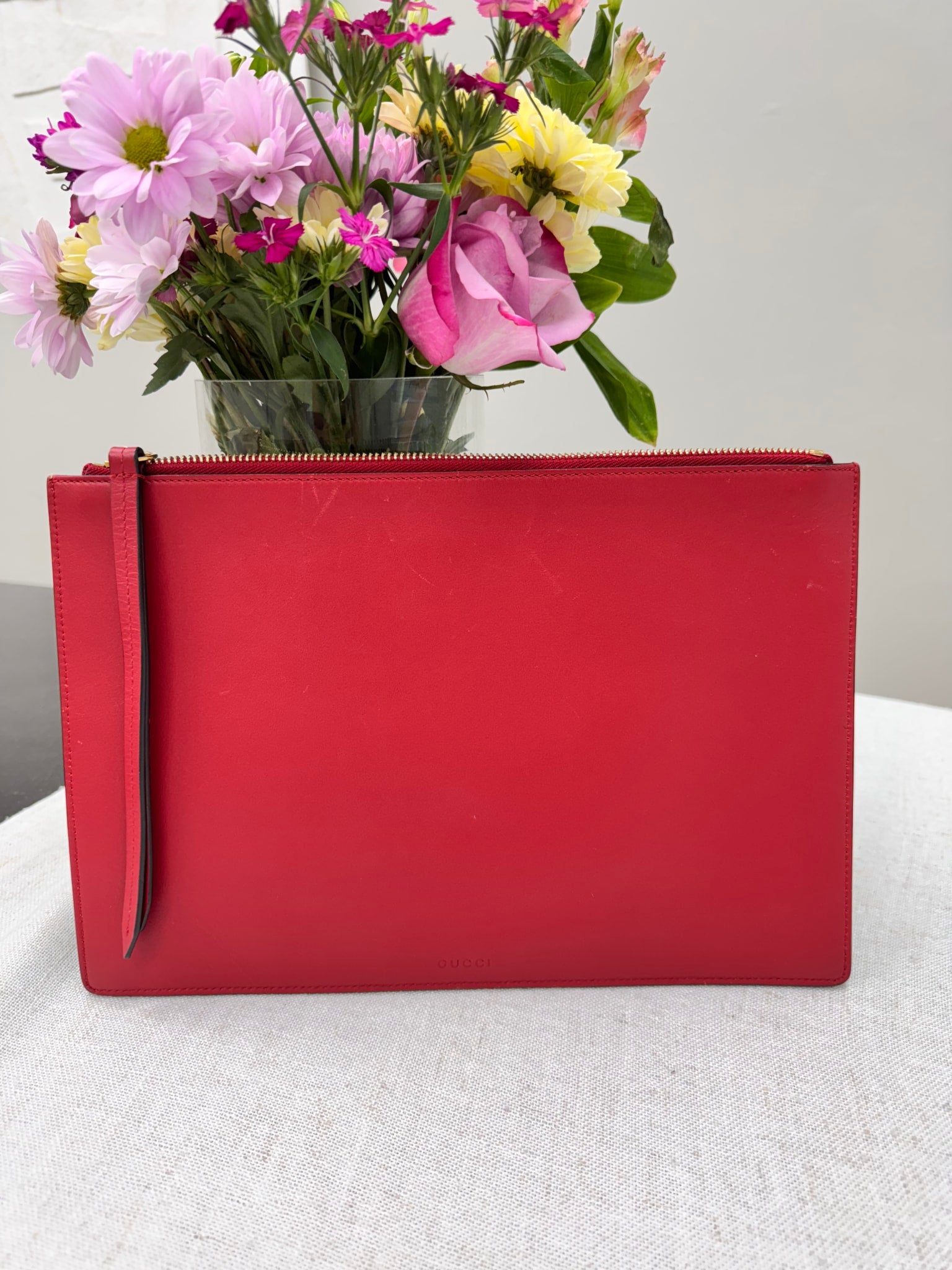 Gucci GG Supreme Monogram Bosco Clutch Bag