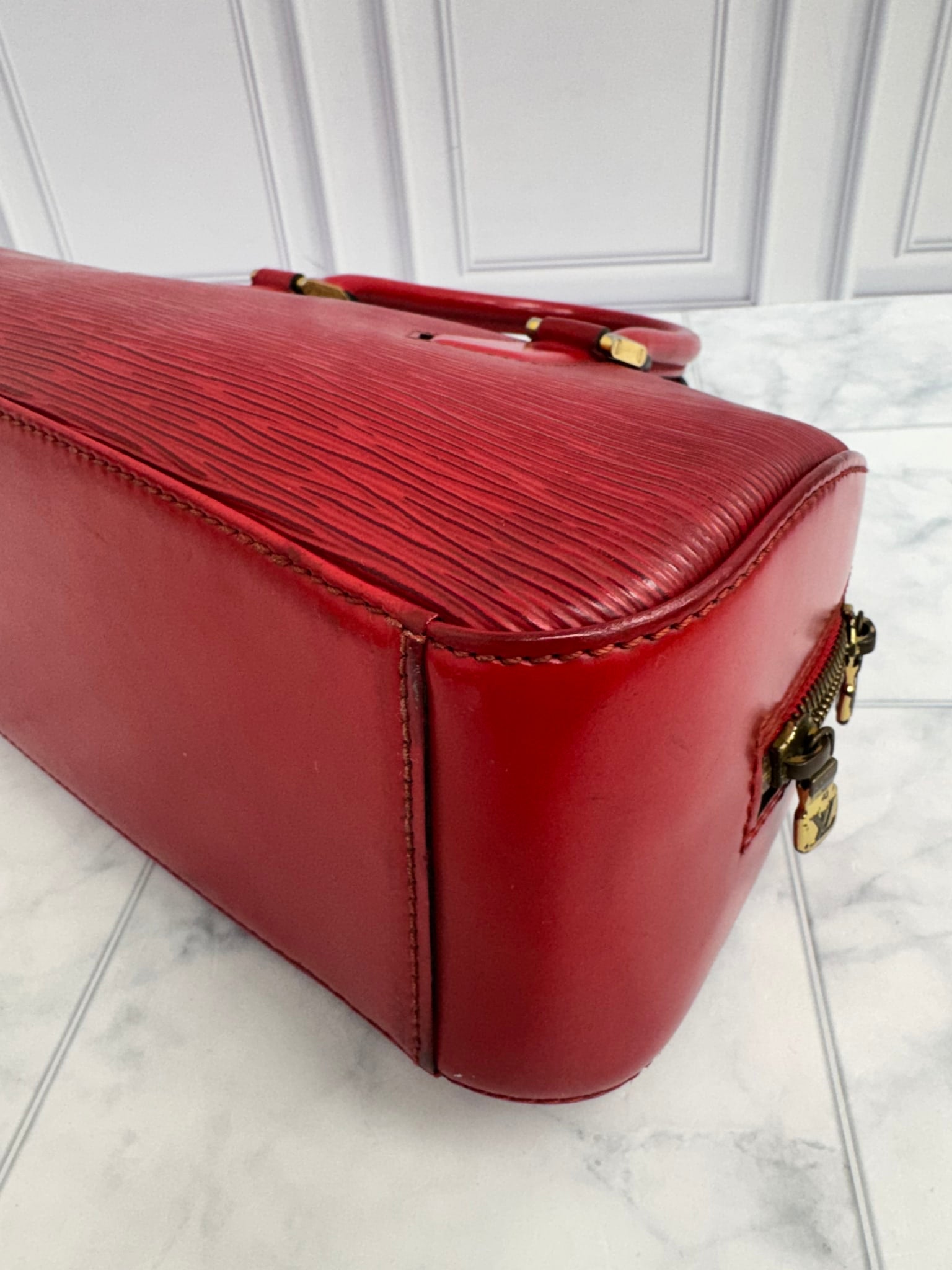 Louis Vuitton Red Epi Jasmine Handbag