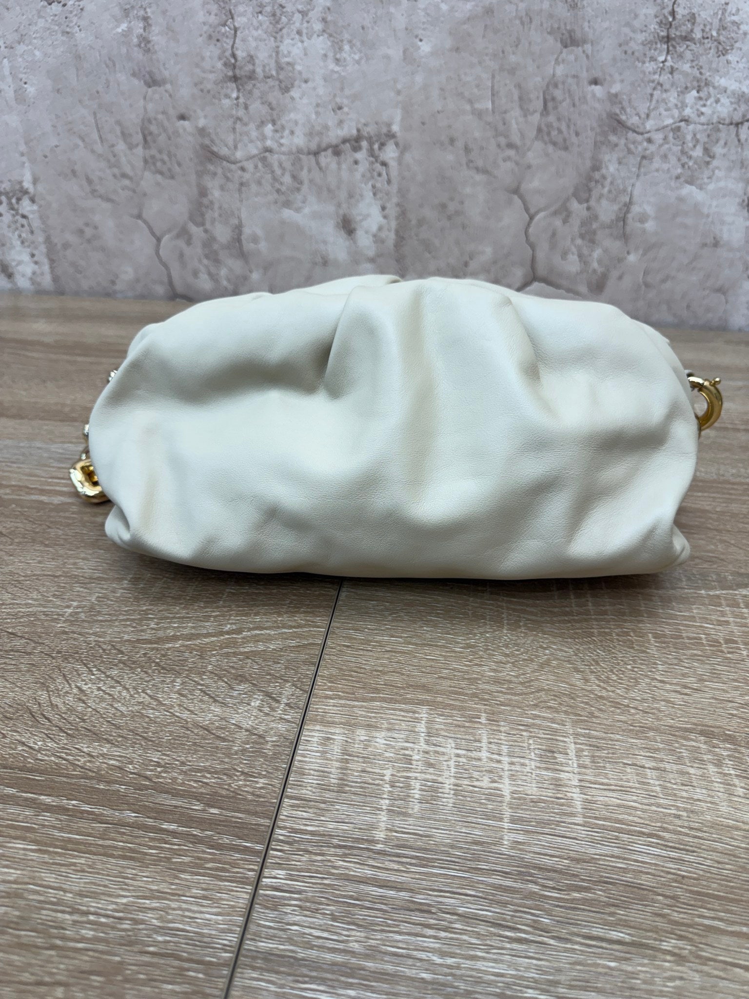 https://res.cloudinary.com/dyql5hig8/image/upload/v1758304178/rathcxdyi4yaom2bt3kq.jpg