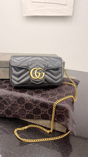 Gucci Black Leather GG Marmont Super Mini Bag