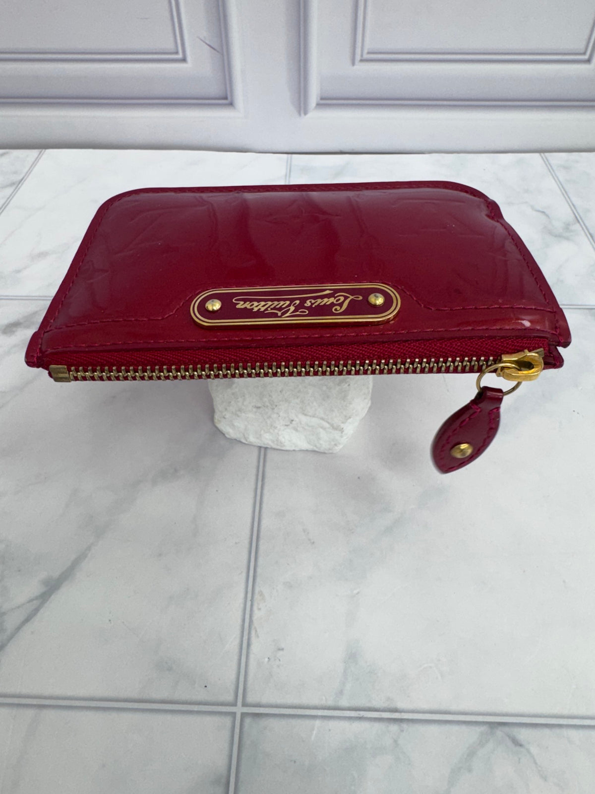Louis Vuitton Red Vernis Monogram Pochette Cles