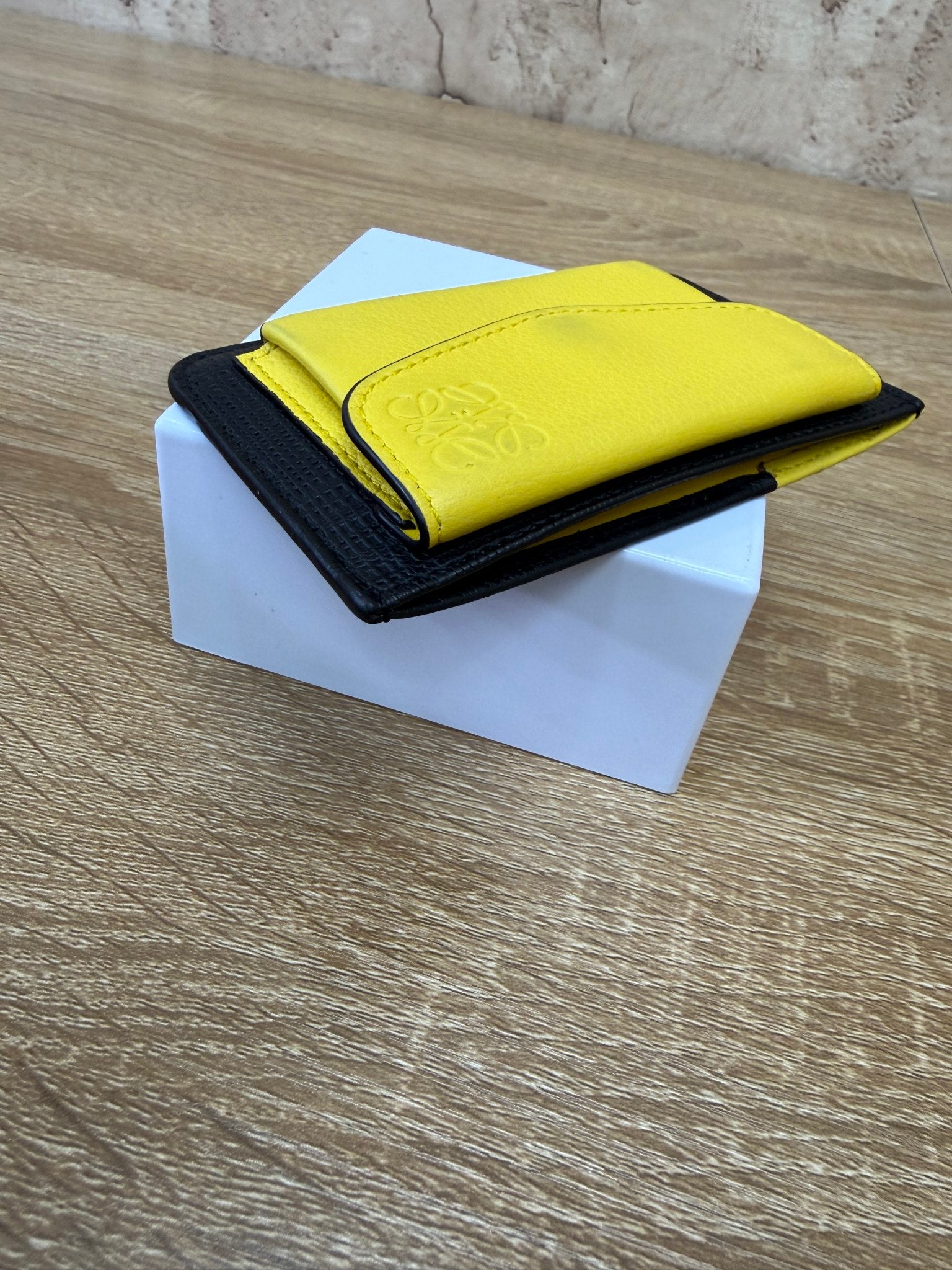 https://res.cloudinary.com/dyql5hig8/image/upload/v1758052182/rfwmnj85nrn5gfukghku.jpg