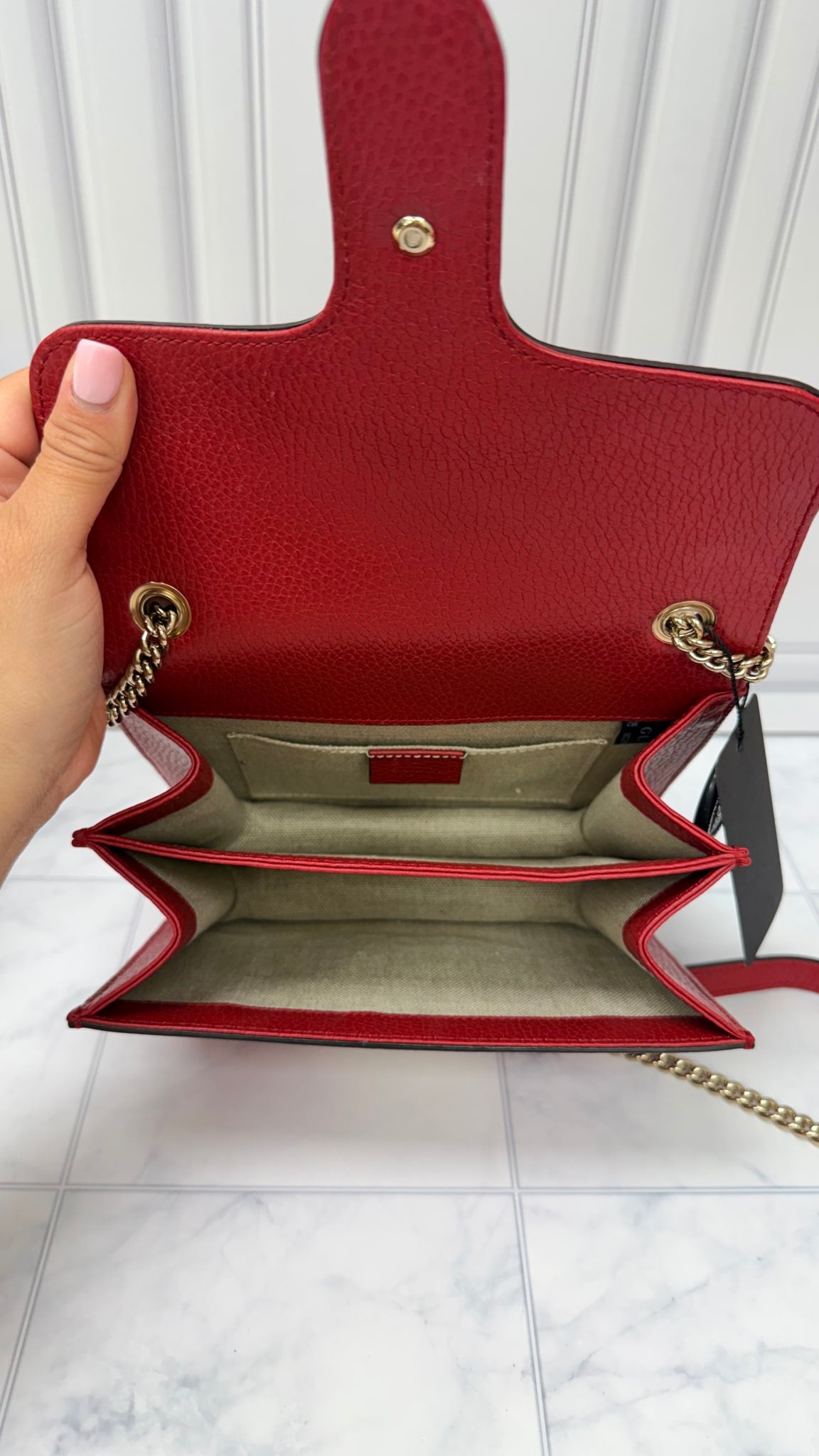 Gucci Red Grained Leather Interlocking G Small Shoulder Bag