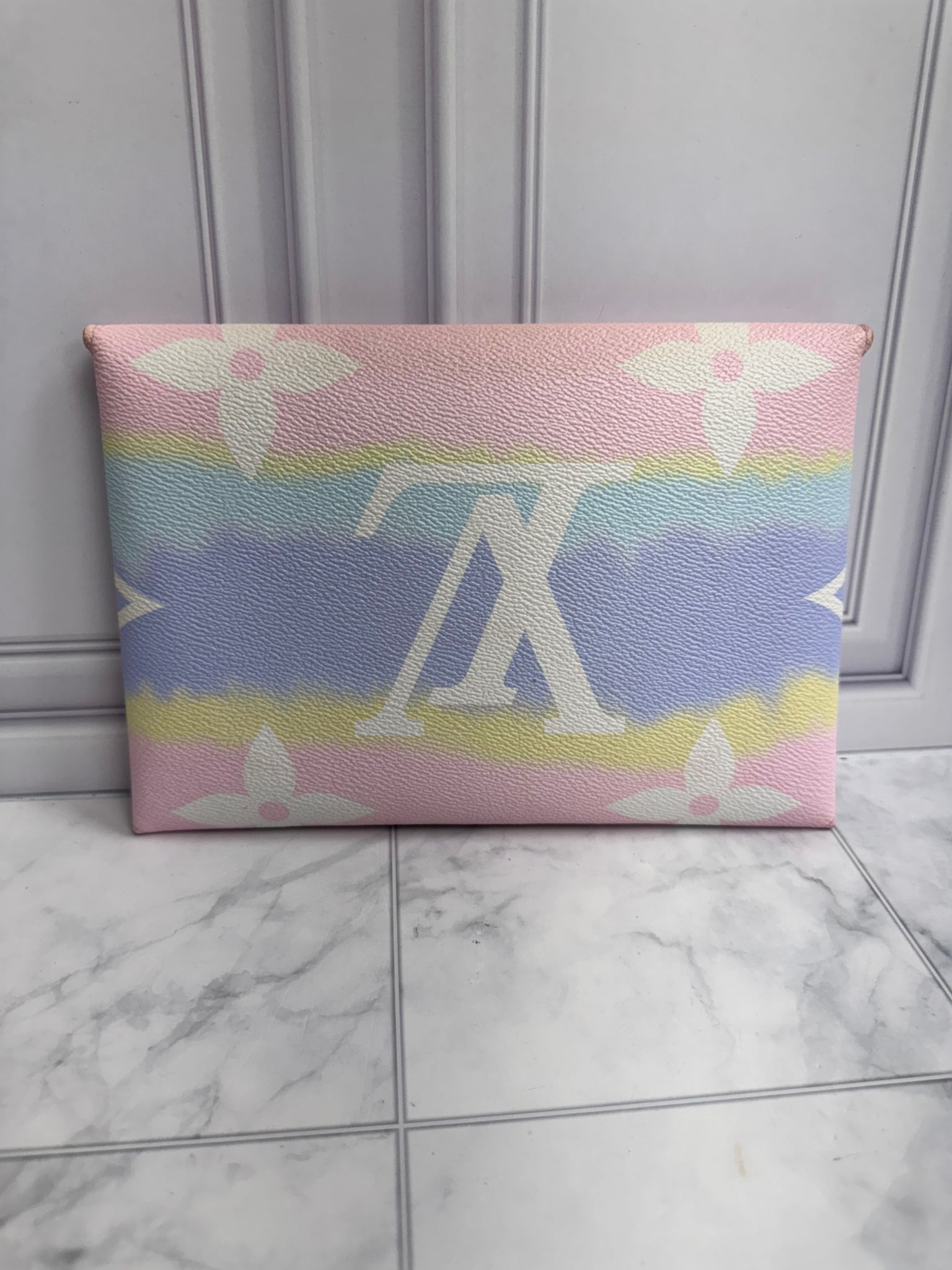 Louis Vuitton Pink Monogram Escale Large Kirigami Pochette