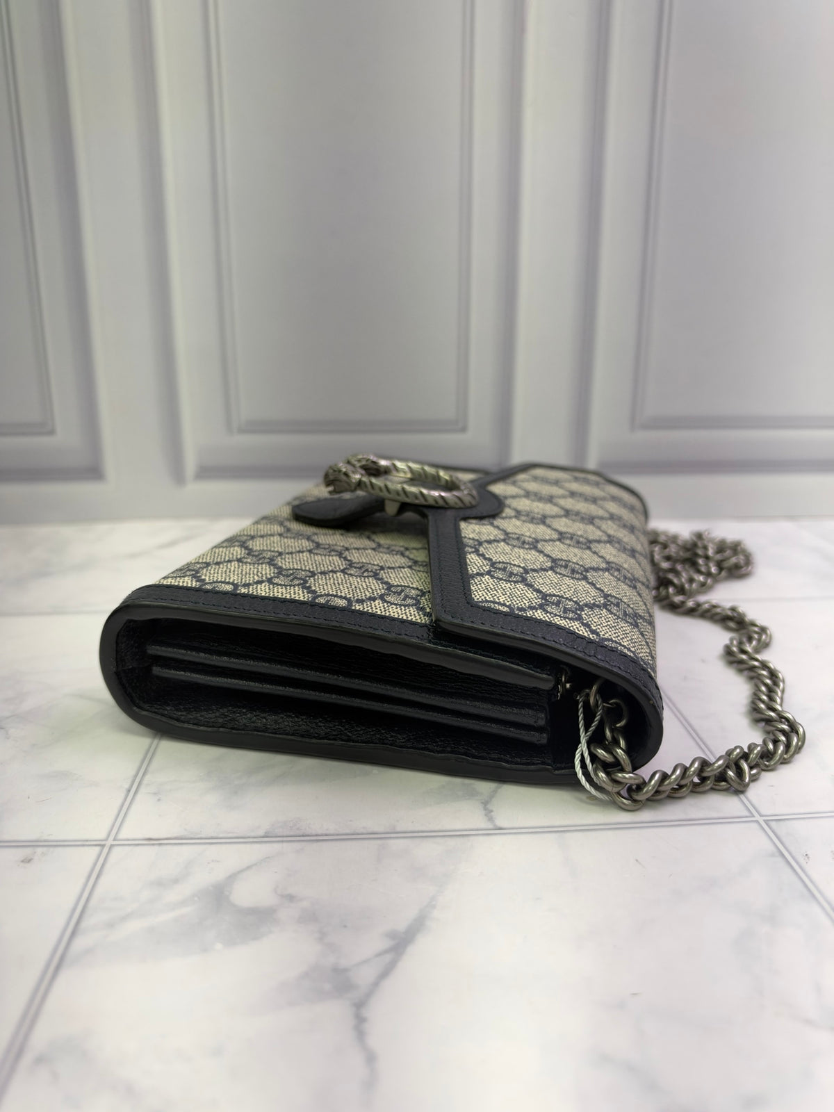 LIKE NEW- Gucci Navy GG Monogram Dionysus Wallet On Chain
