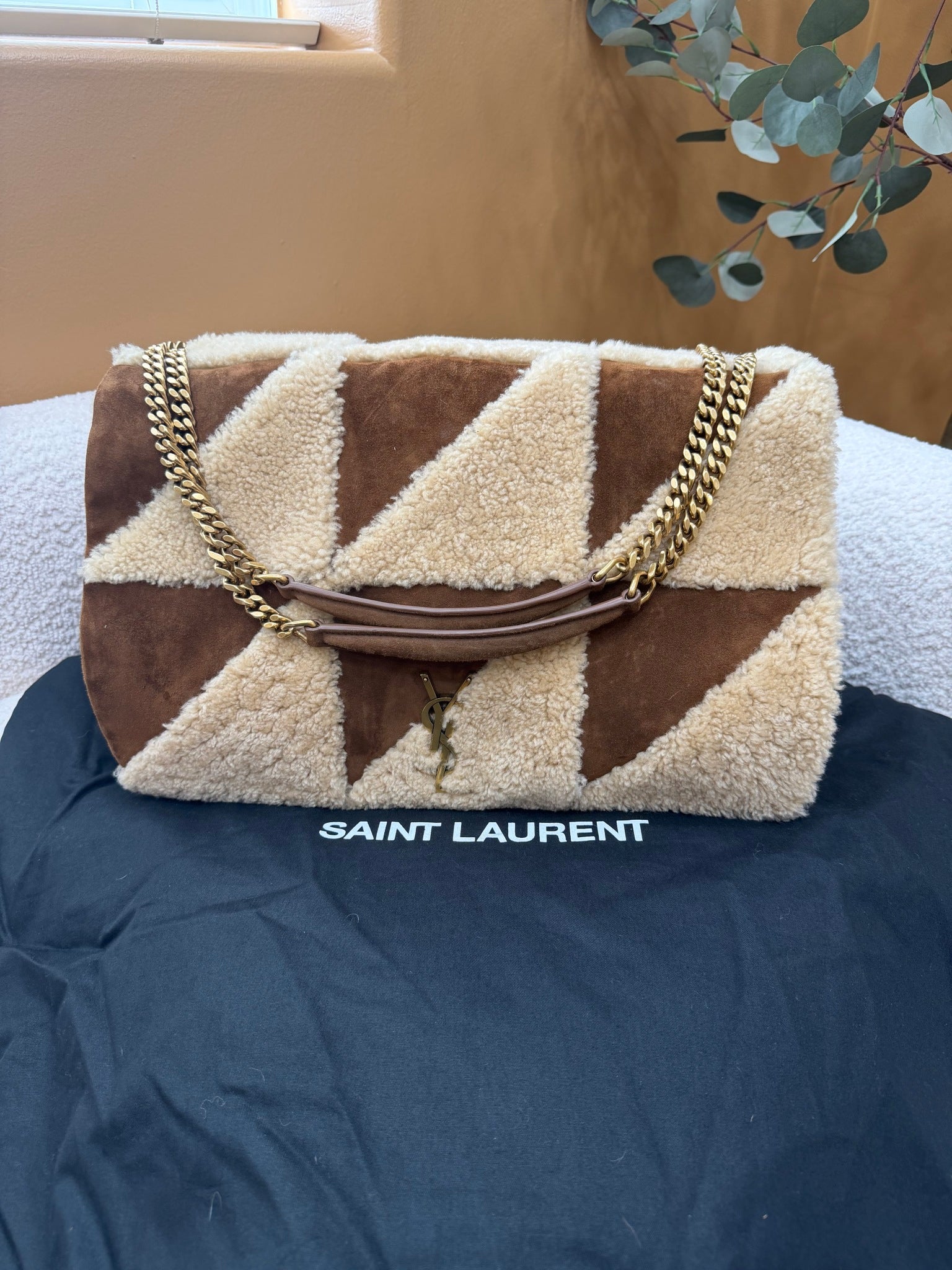 LIKE NEW- Saint Laurent YSL Brown Suede & Shearling Medium Jamie Patchwork  Shoulder Bag
