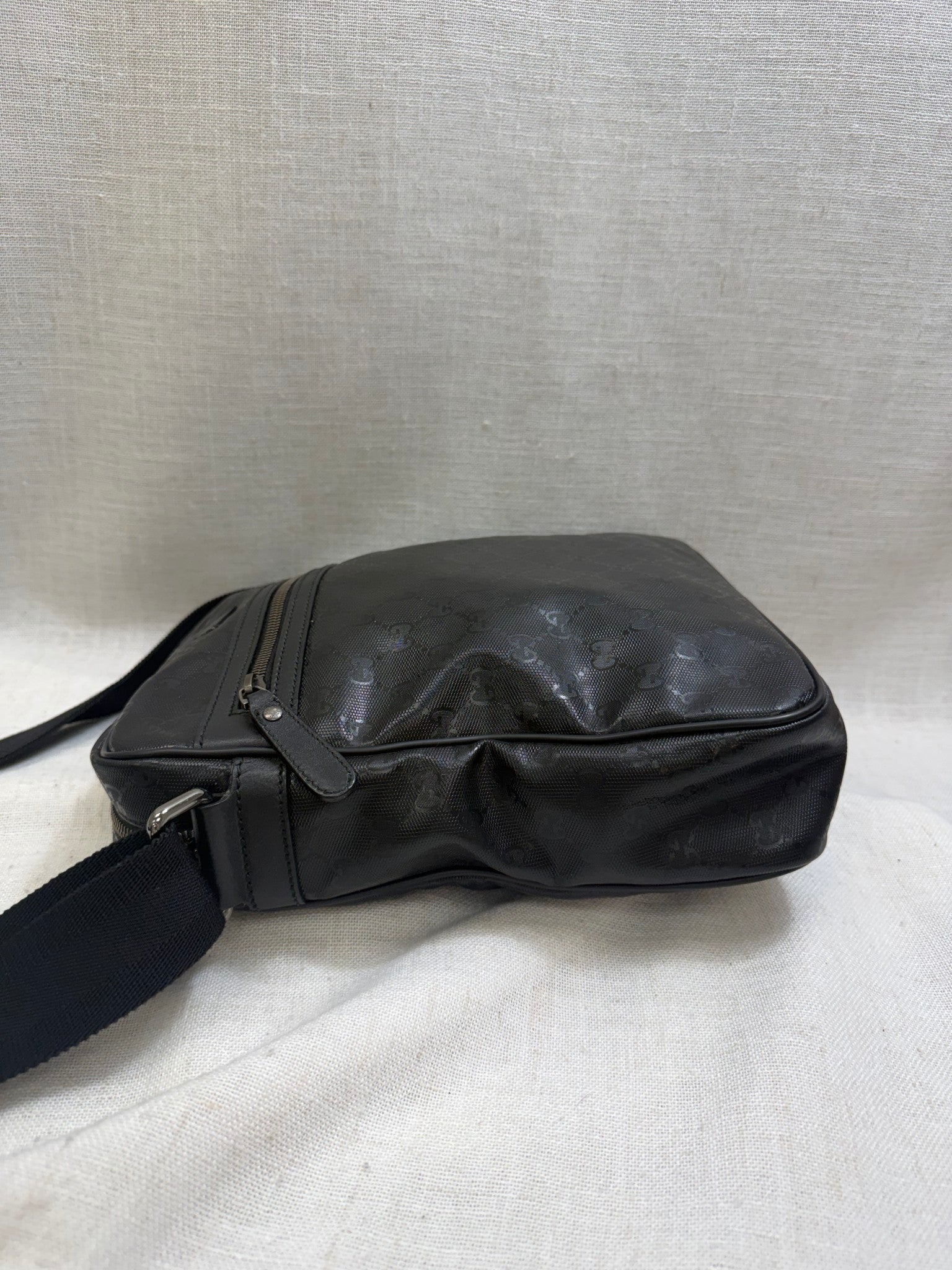 Gucci Black Coated Canvas GG Imprime Messenger Bag