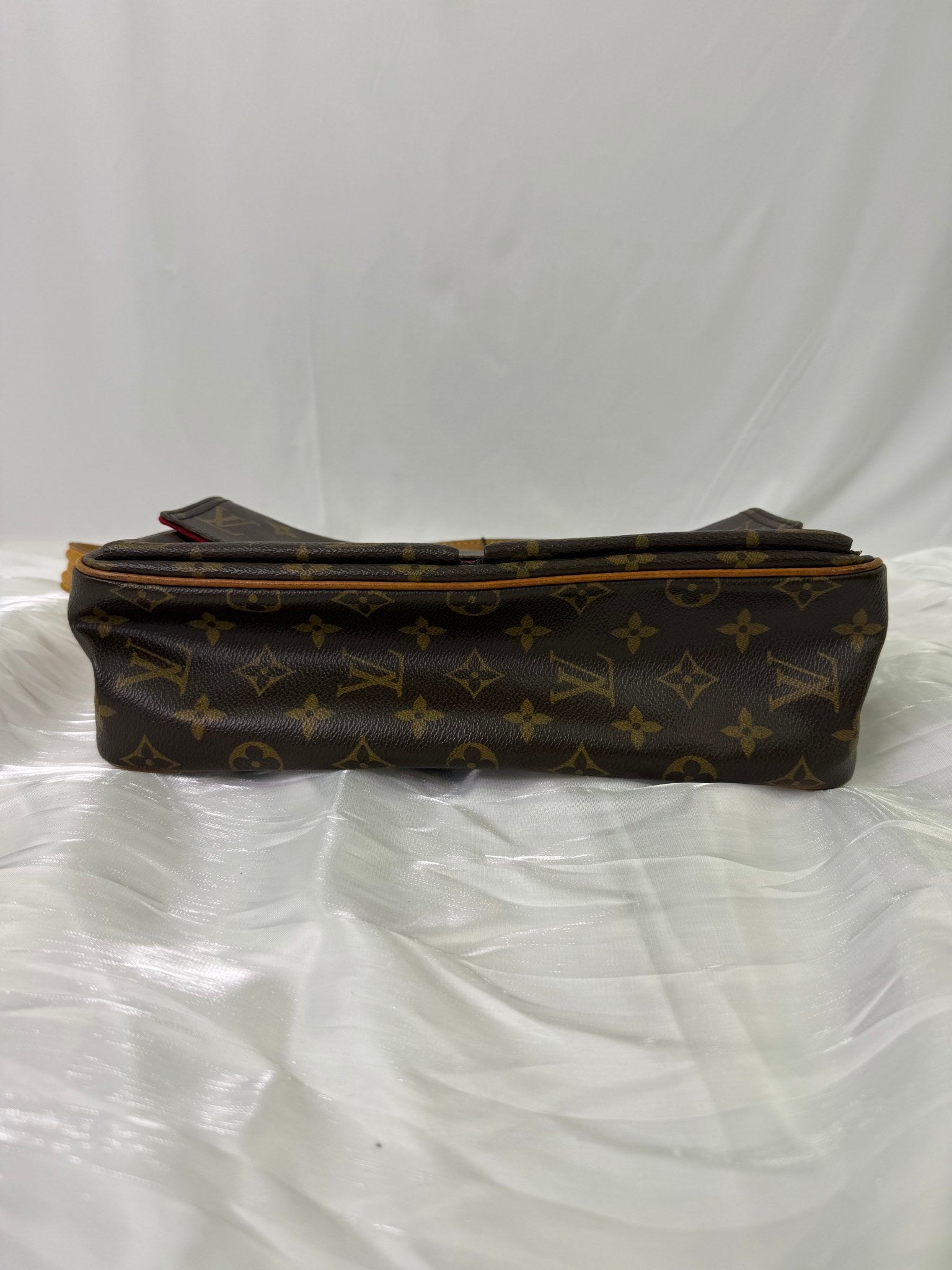 Louis Vuitton Monogram Viva Cite MM Shoulder Bag
