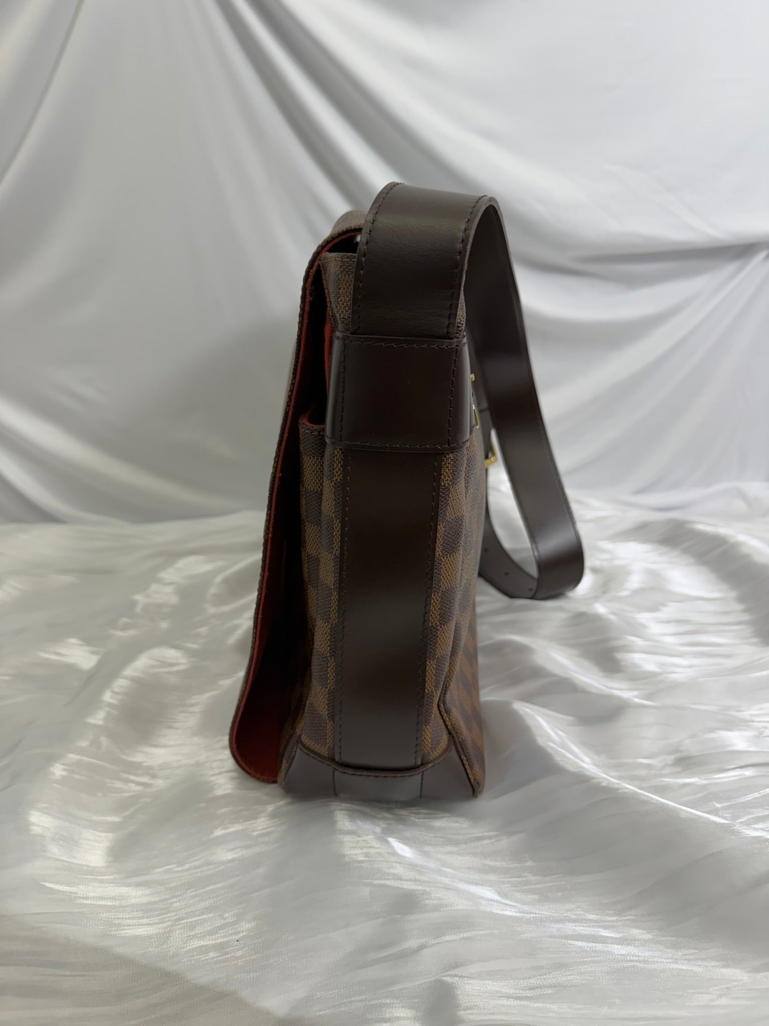 Louis Vuitton Damier Ebene Bastille Messenger Bag