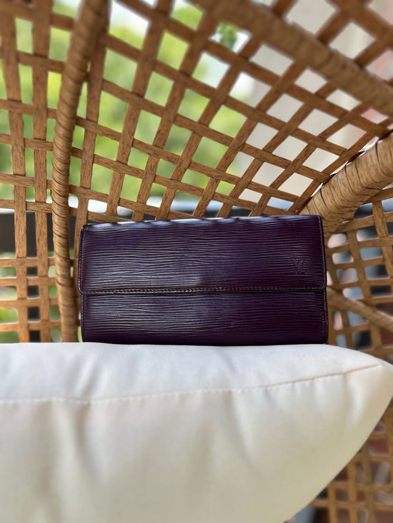 Louis Vuitton Purple & Pink Epi Leather Sarah Wallet 