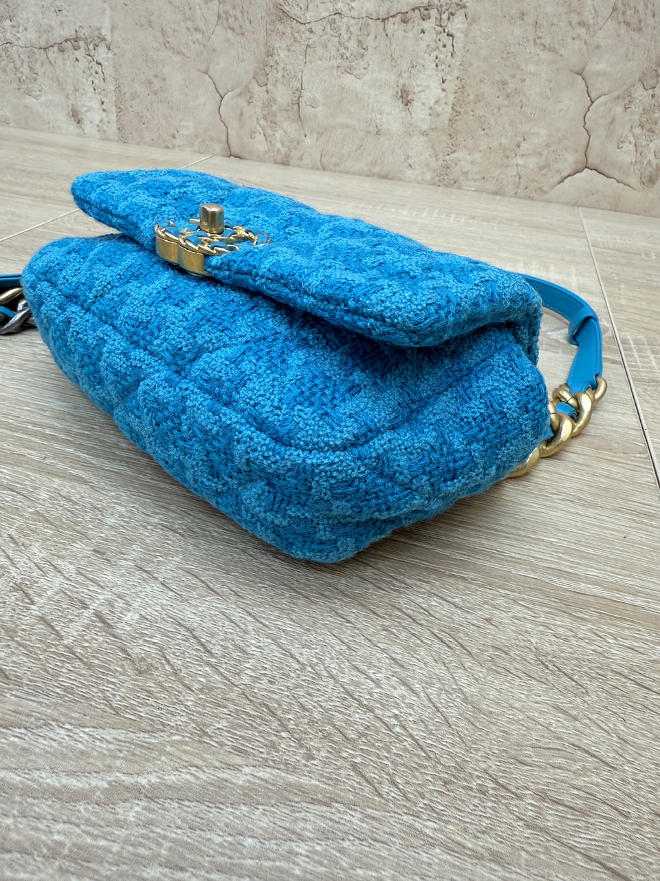 LIKE NEW- Chanel Teal Quilted Tweed Chanel 19 Waist Bag