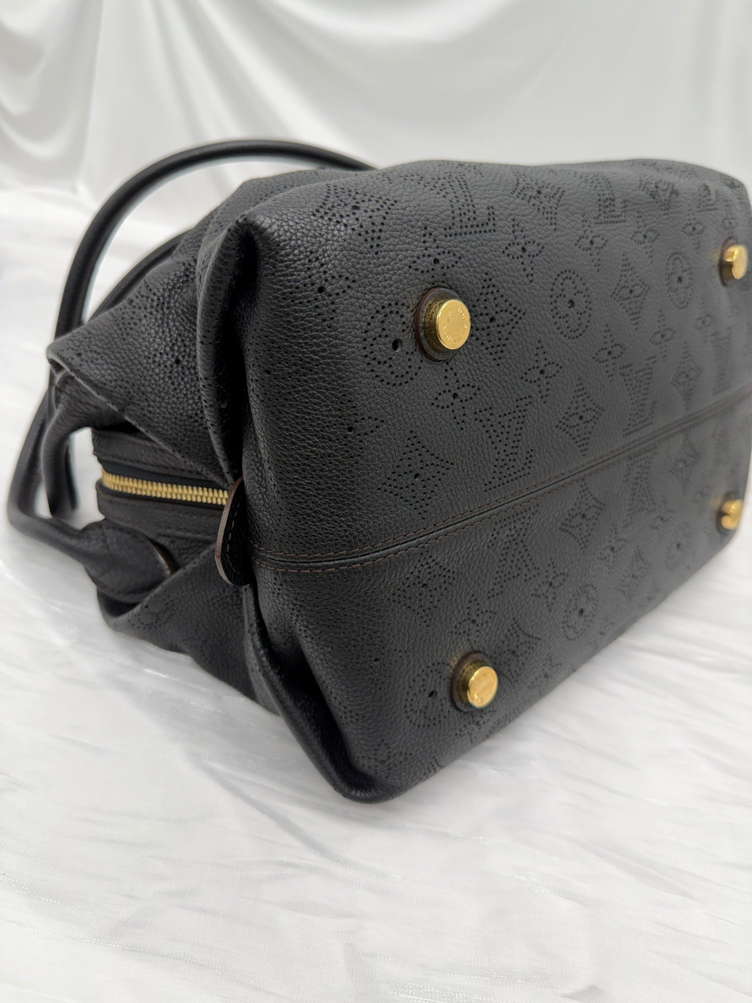 Louis Vuitton Black Mahina Galatea Handbag