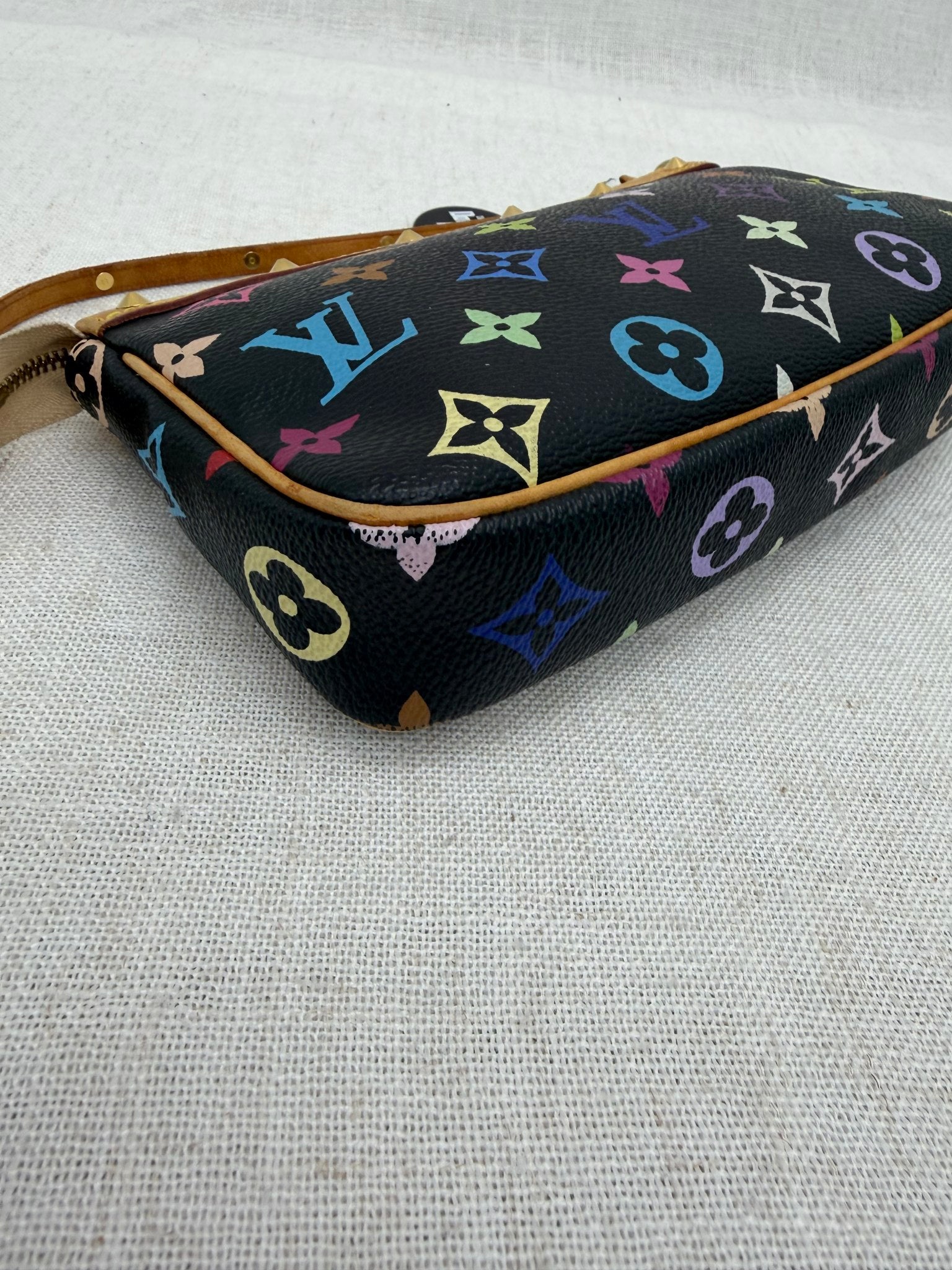 Louis Vuitton Black Multicolor Monogram Pochette