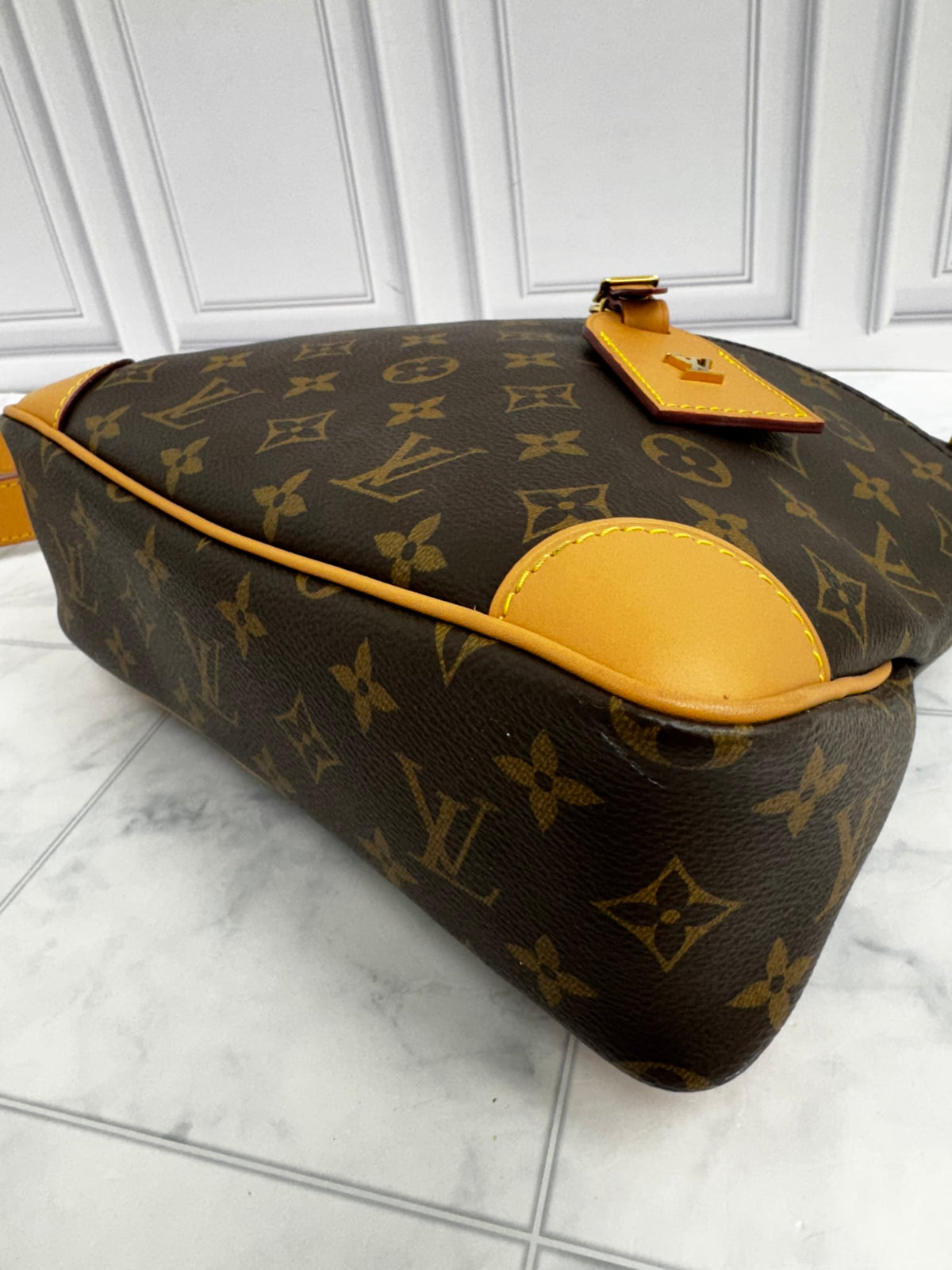 Louis Vuitton Monogram Odeon Crossbody Bag PM 