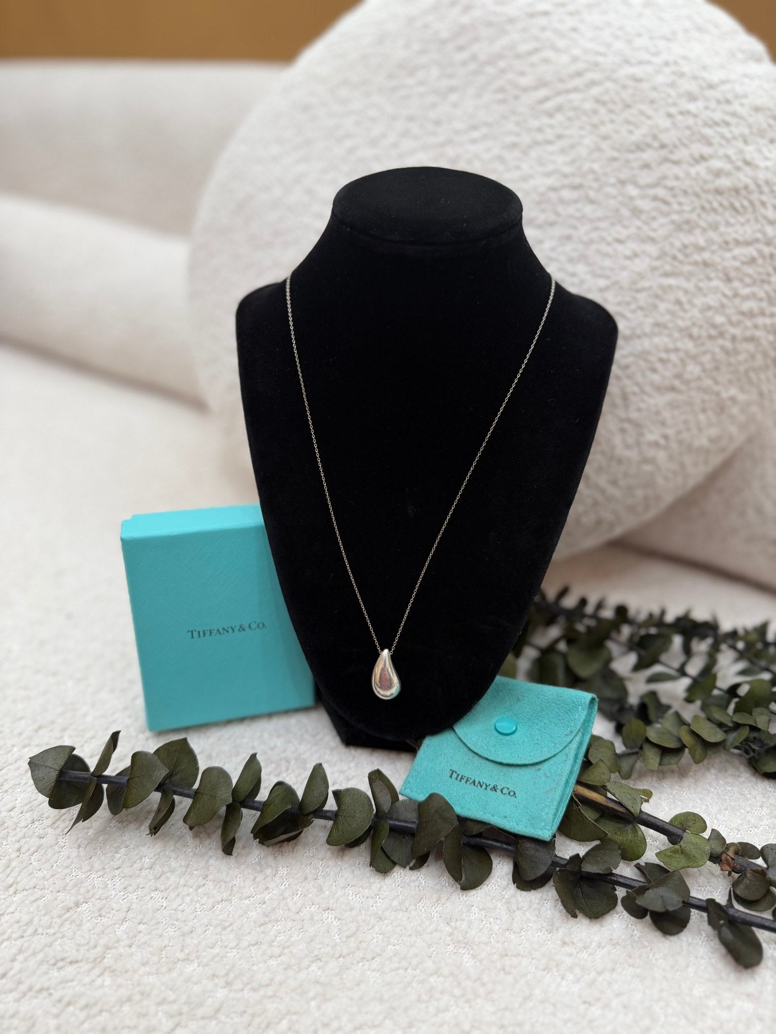 Tiffany & Co. Sterling Silver Elsa Peretti Teardrop Necklace Pendant