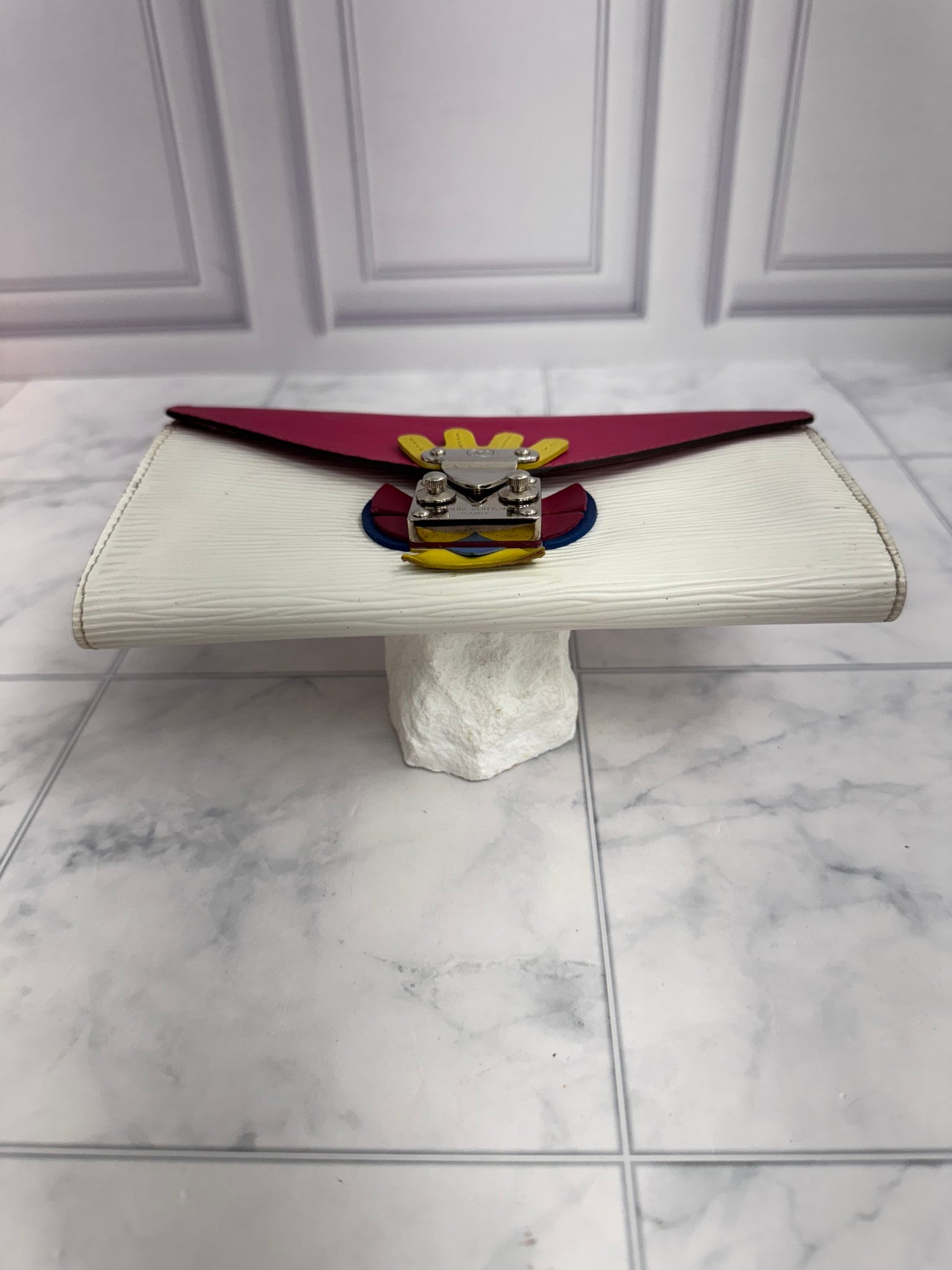 Louis Vuitton Pink And White Epi Tribal Mask Sarah Wallet