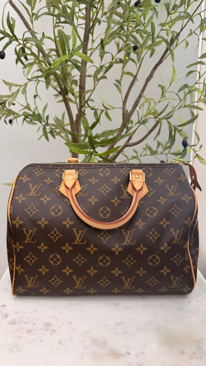 LIKE NEW- Louis Vuitton Monogram Speedy 30