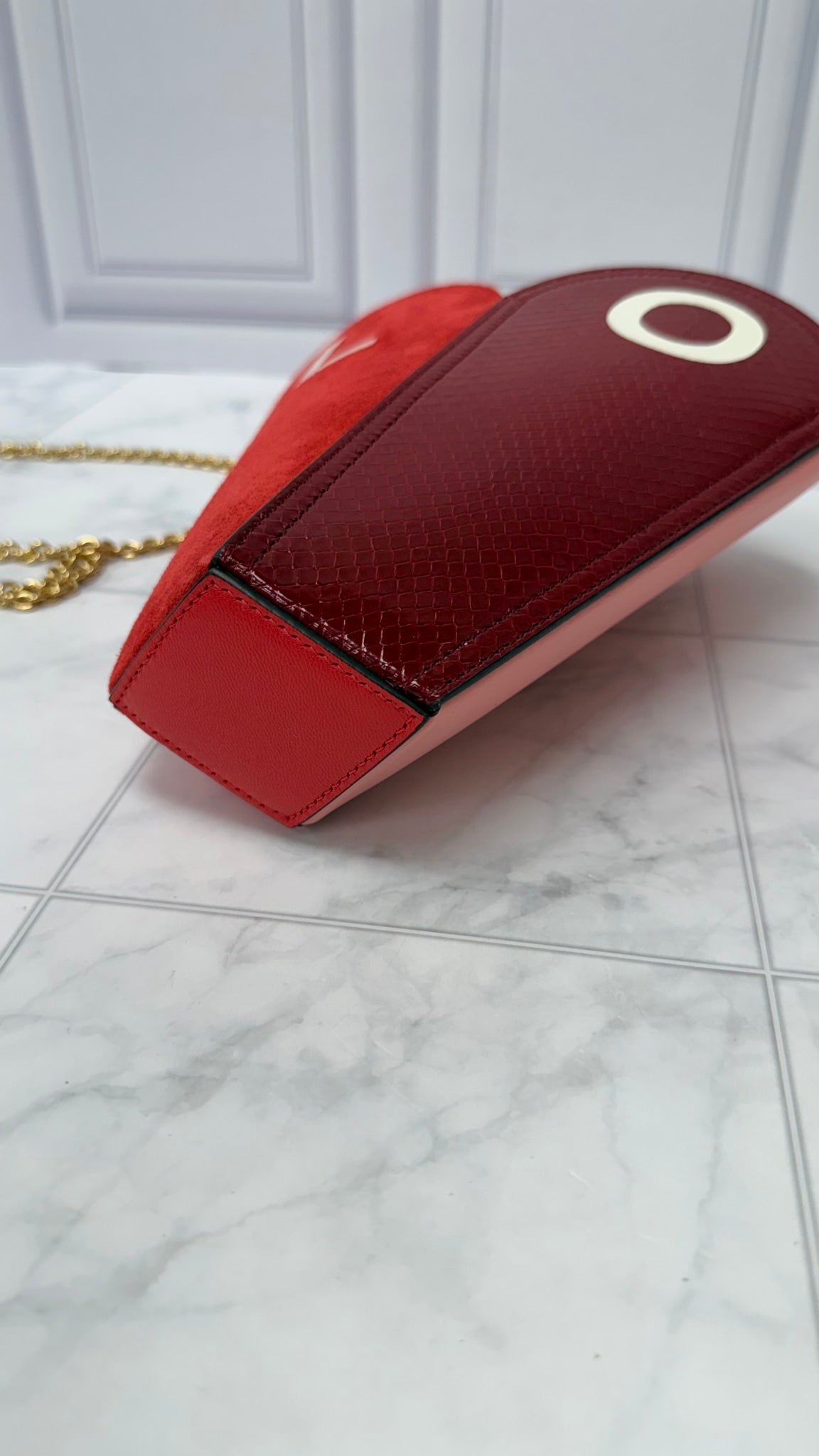 Gucci Red & Pink Multi Texture Valentines Day Heart Chain Bag