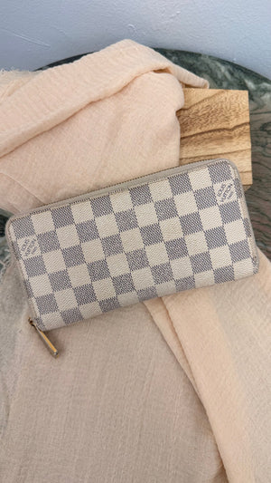 Louis Vuitton Damier Azur Zippy Wallet