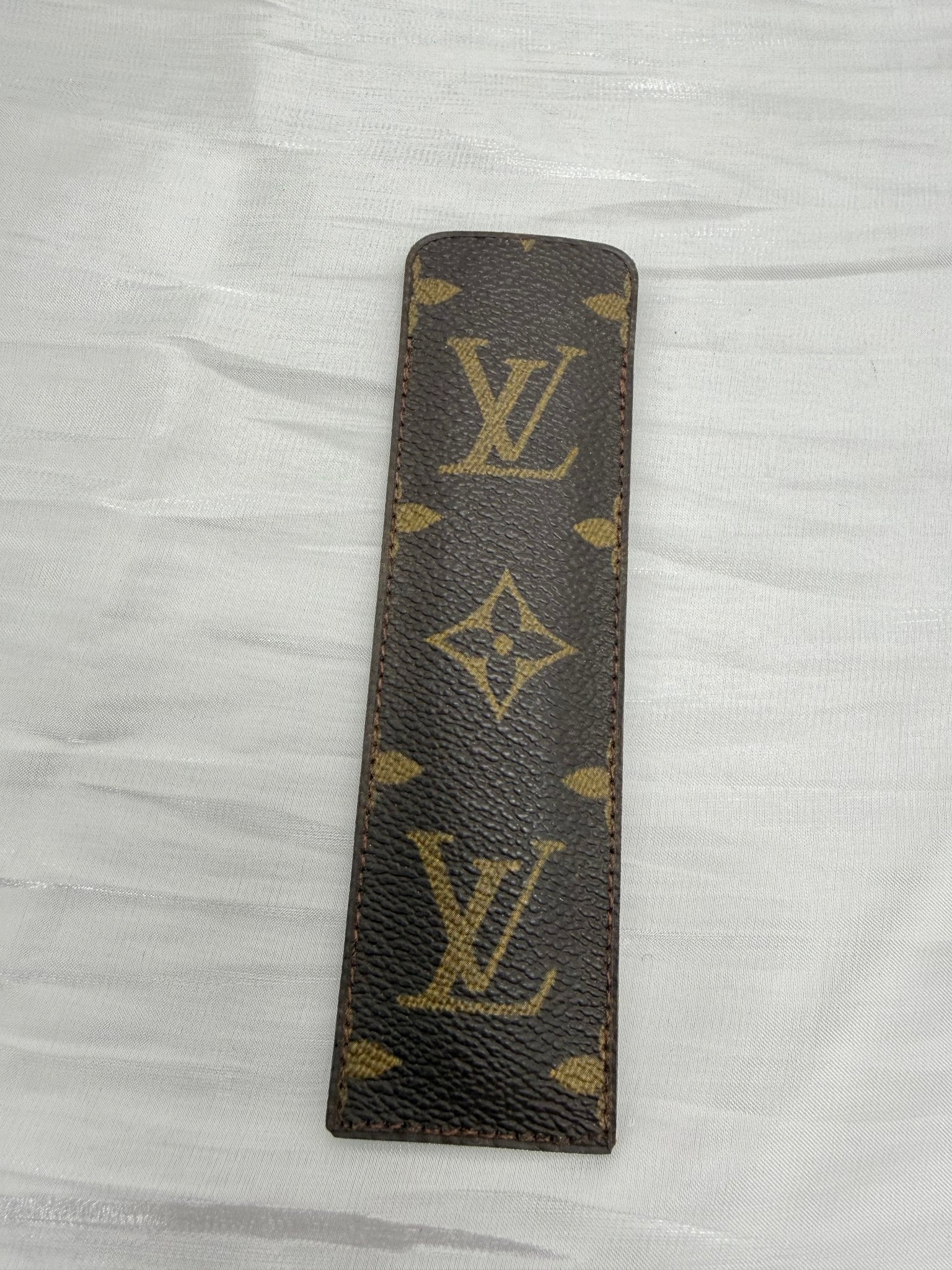 Louis Vuitton Monogram Comb Holder