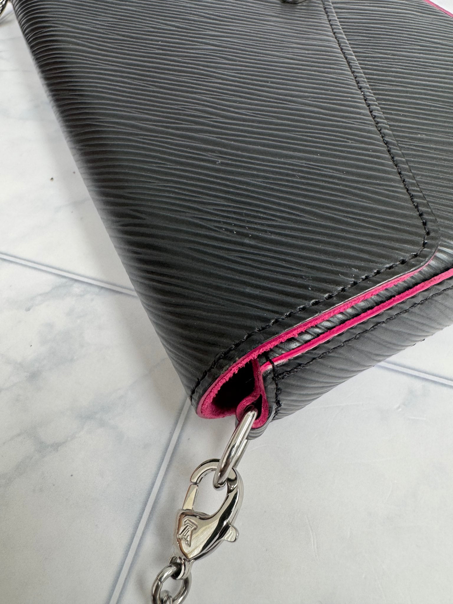 Louis Vuitton Black Epi Leather Pochette Felicie