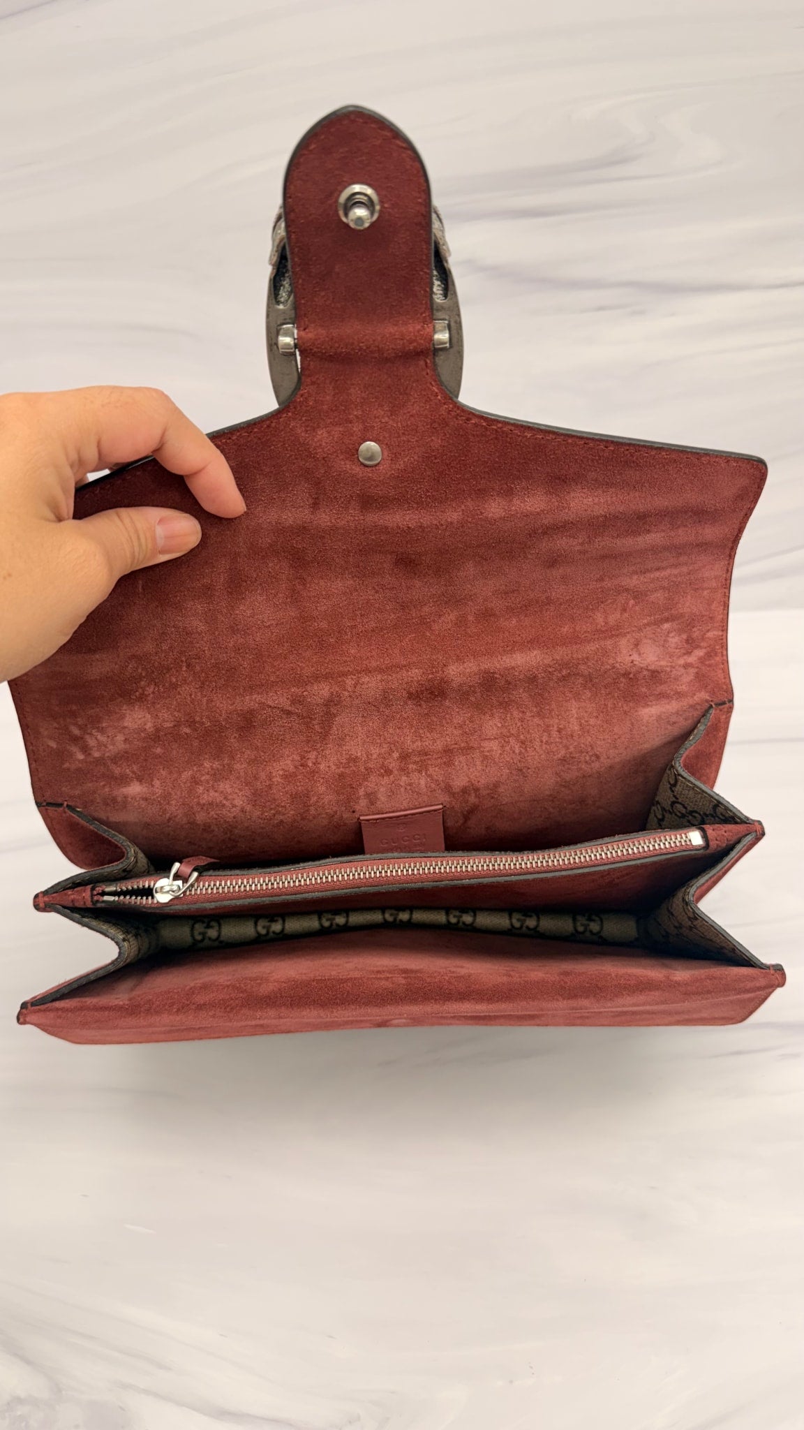 Gucci GG Supreme Blooms Dionysus Small Shoulder Bag