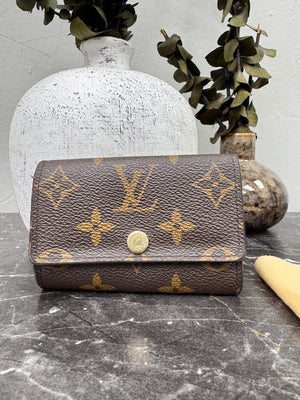 Louis Vuitton Monogram 6 Ring Key Case