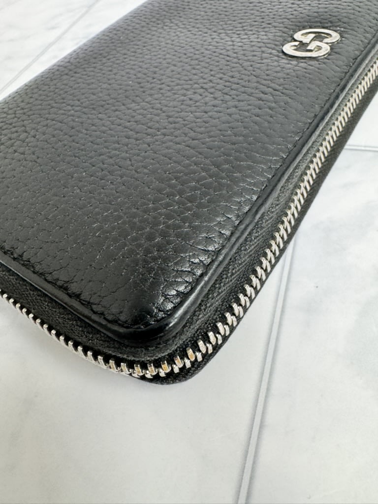 Gucci Black Grained Leather Long Zippy Wallet