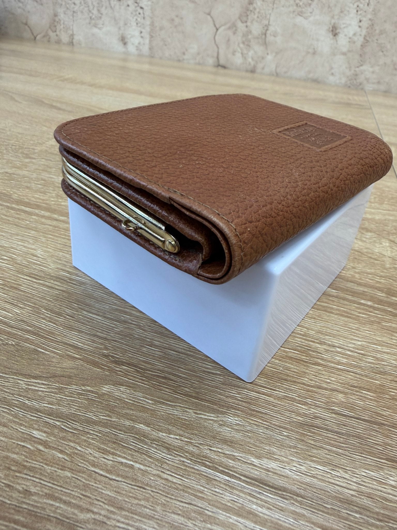 https://res.cloudinary.com/dyql5hig8/image/upload/v1758900224/s5dhwwm2awbxslfspoq0.jpg