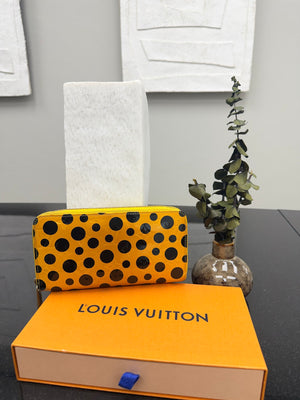 Louis Vuitton Monogram x Kusama Yellow And Black Vernis Leather Infinity Dot Zippy Wallet