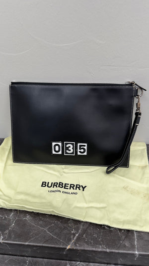 BRAND NEW- Burberry Black Leather Star Logo Location Wristlet Clutch