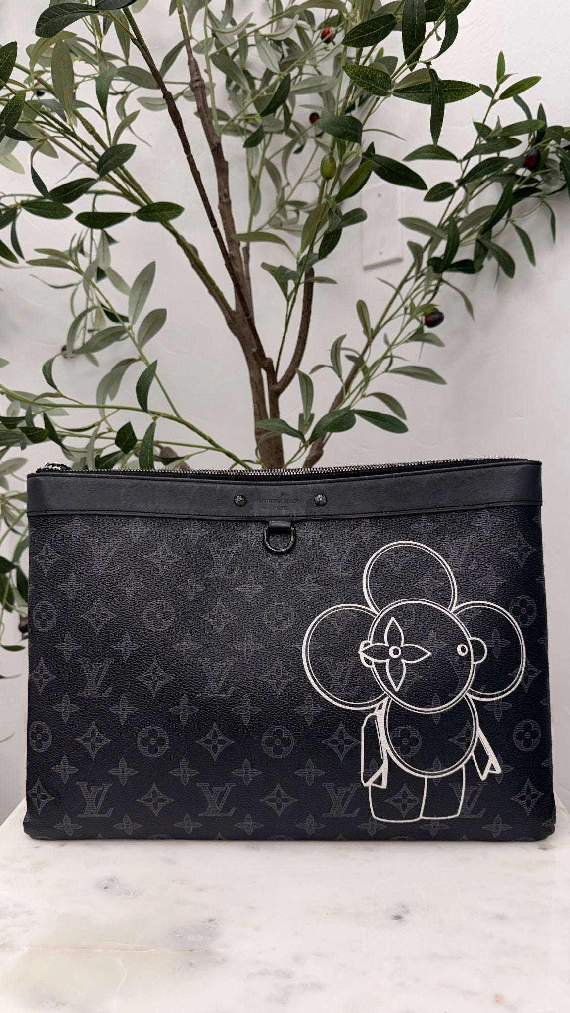 Louis Vuitton Black Monogram Eclipse Vivienne Apollo Pochette GM