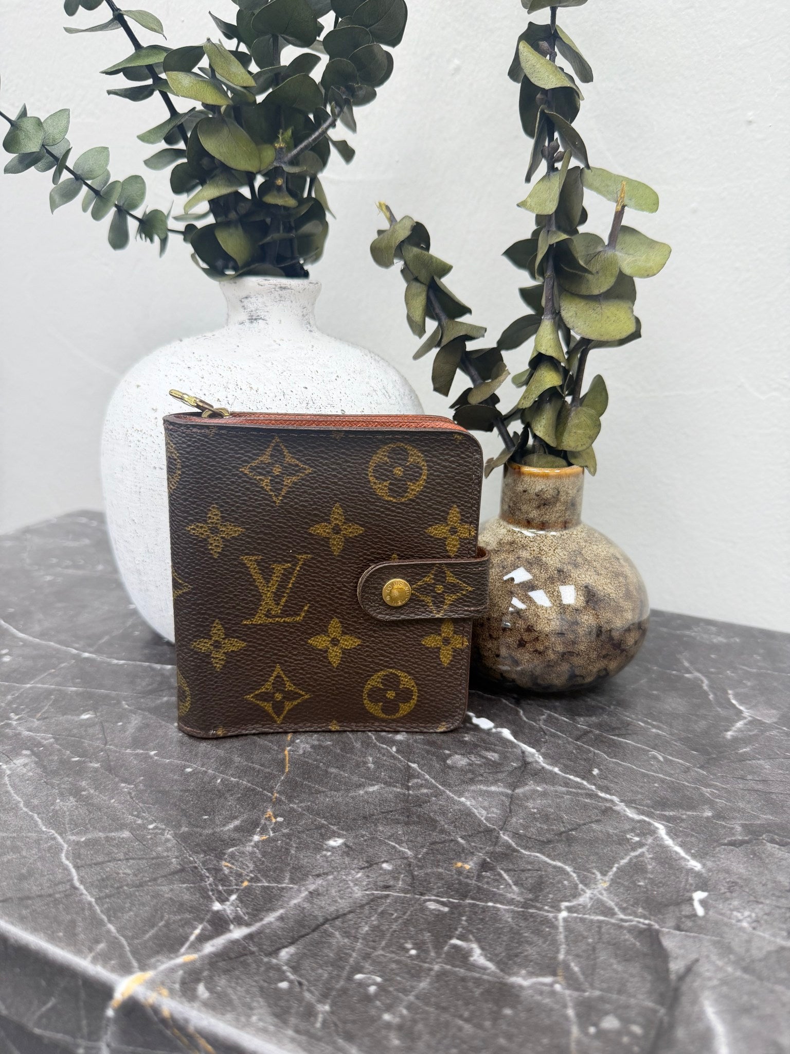 Louis Vuitton Monogram  Zippy Compact Wallet