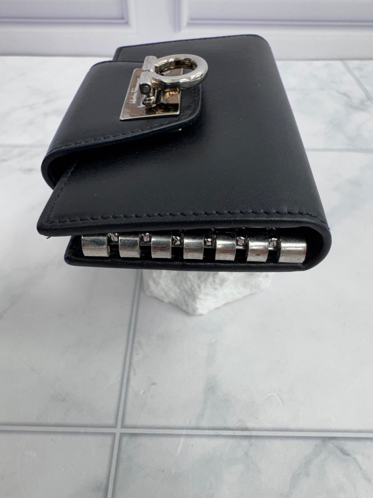 Salvatore Ferragamo Black Leather 6 Ring Key Holder