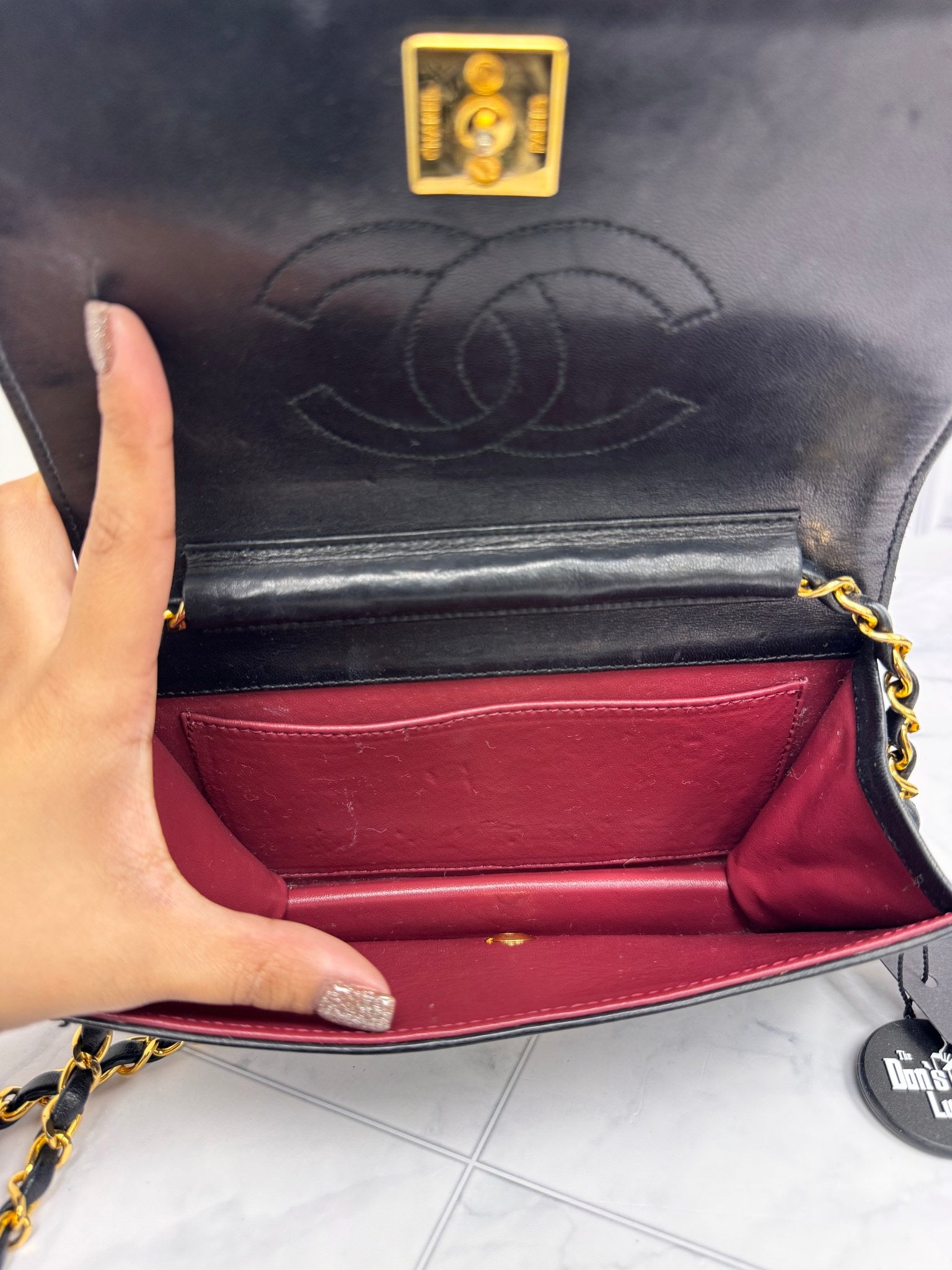 Chanel Black Diamond Quilted Leather Wallet On A Chain Bag
