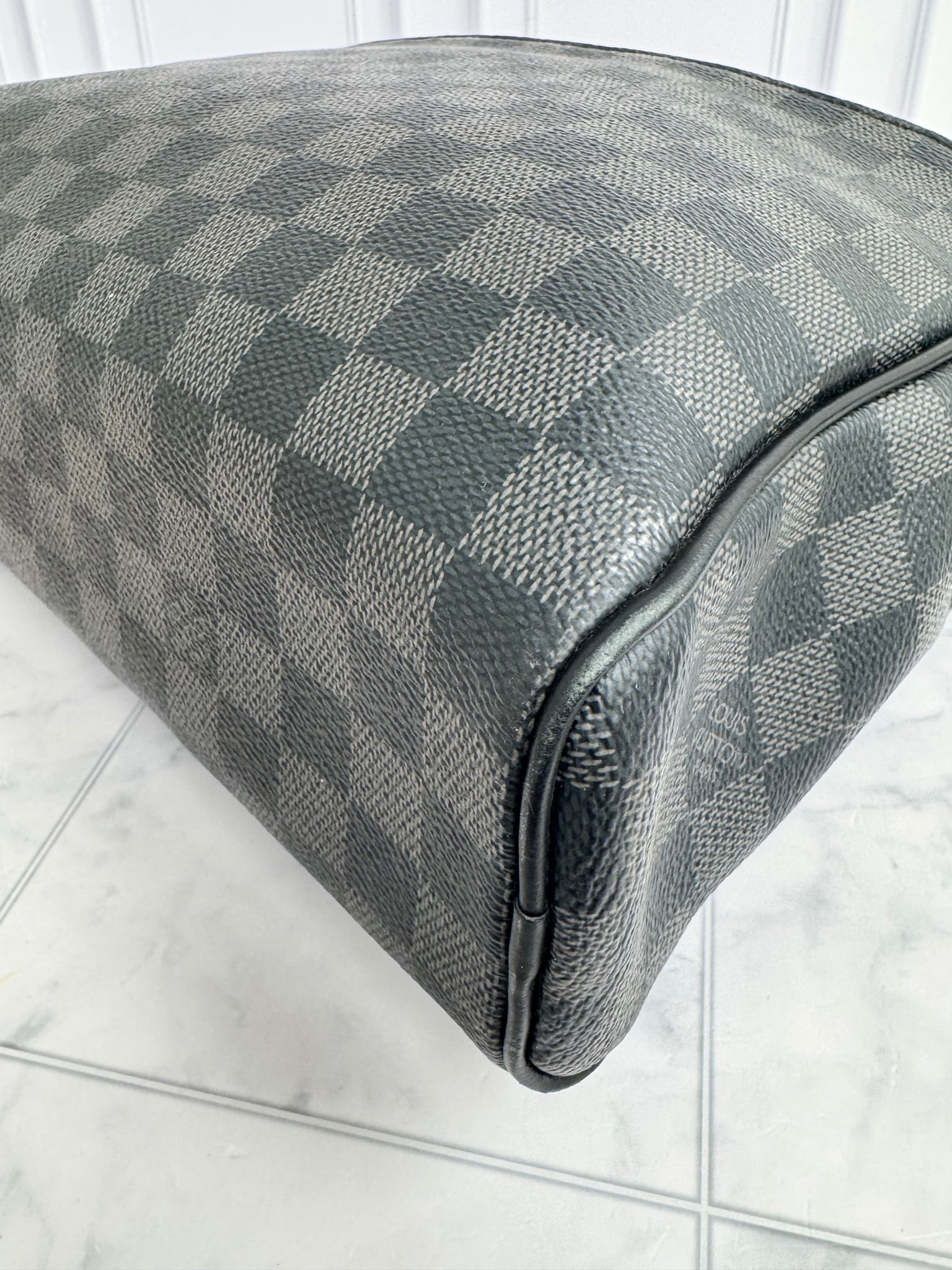 Louis Vuitton Damier Graphite Dayton Reporter Bag MM