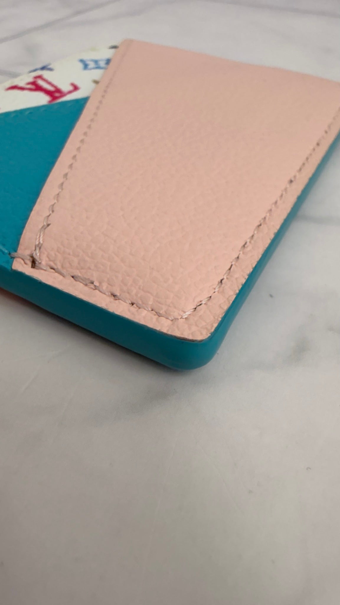 LIKE NEW - Louis Vuitton Multicolor Monogram Criss Cross Card Holder 