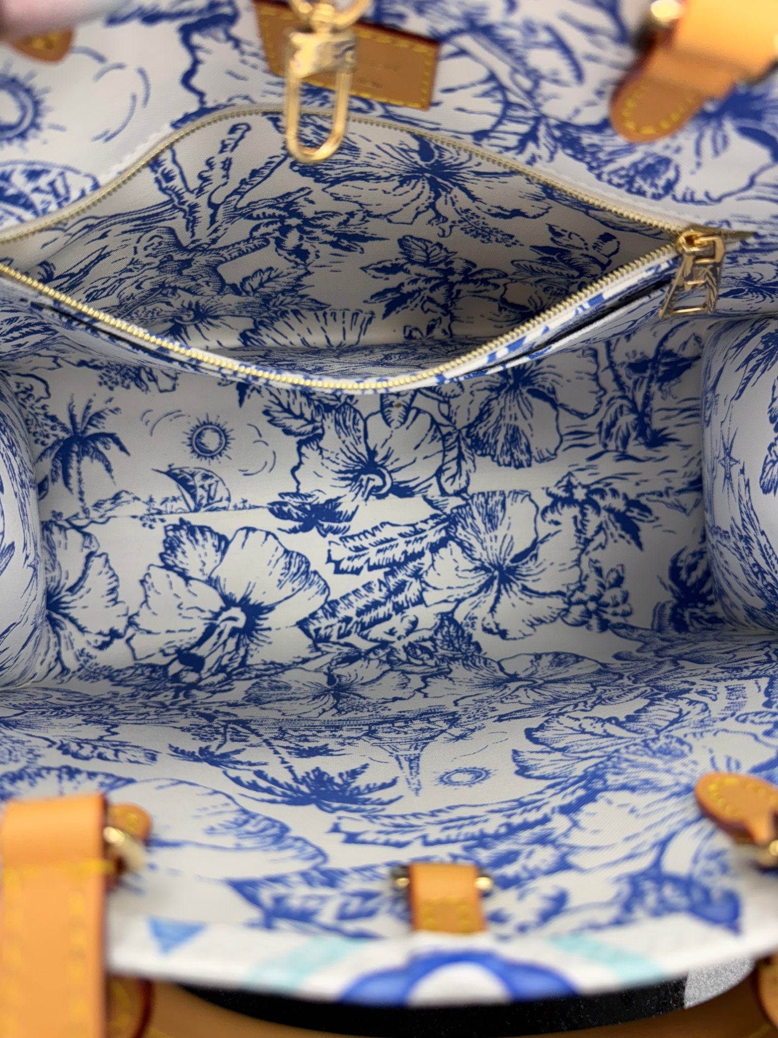 BRAND NEW - Louis Vuitton Lagoon Blue Monogram Tiles By The Pool On The Go Tote Bag MM 