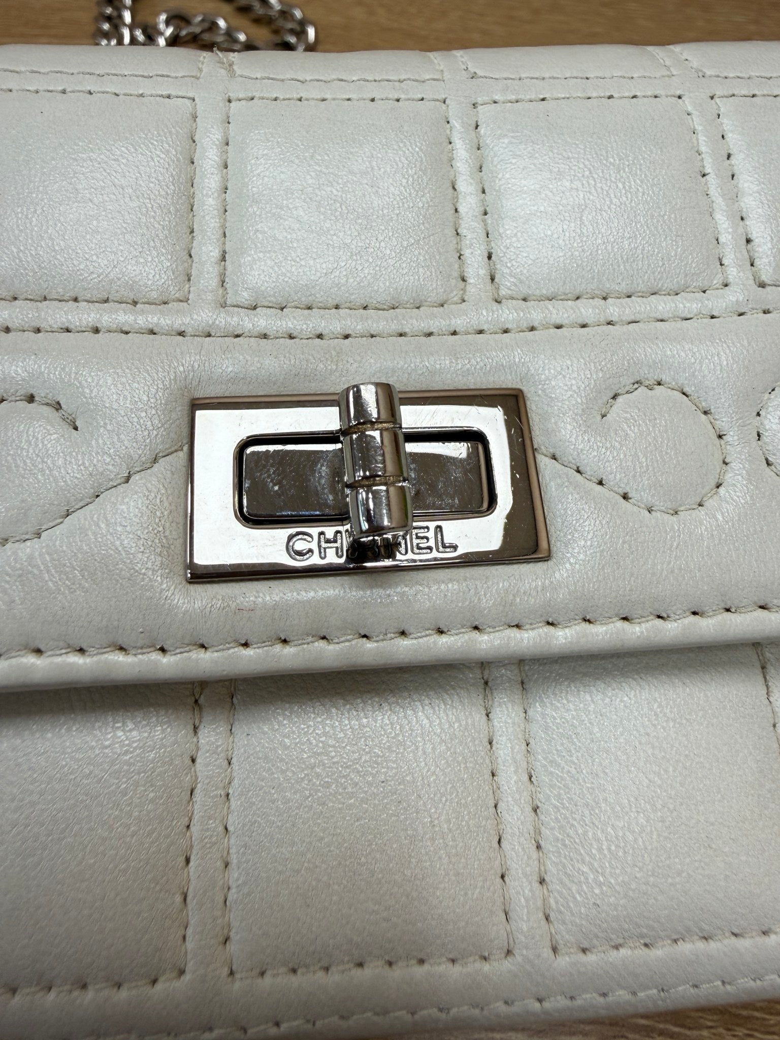 https://res.cloudinary.com/dyql5hig8/image/upload/v1758304524/snd4rgqcmcbqwhwhzudt.jpg