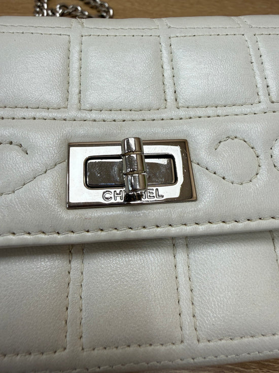 https://res.cloudinary.com/dyql5hig8/image/upload/v1758304524/snd4rgqcmcbqwhwhzudt.jpg