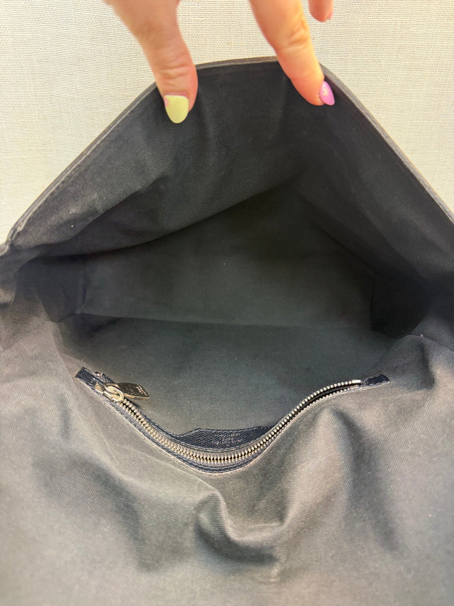 Louis Vuitton Navy Leather Taiga Roman Messenger Bag