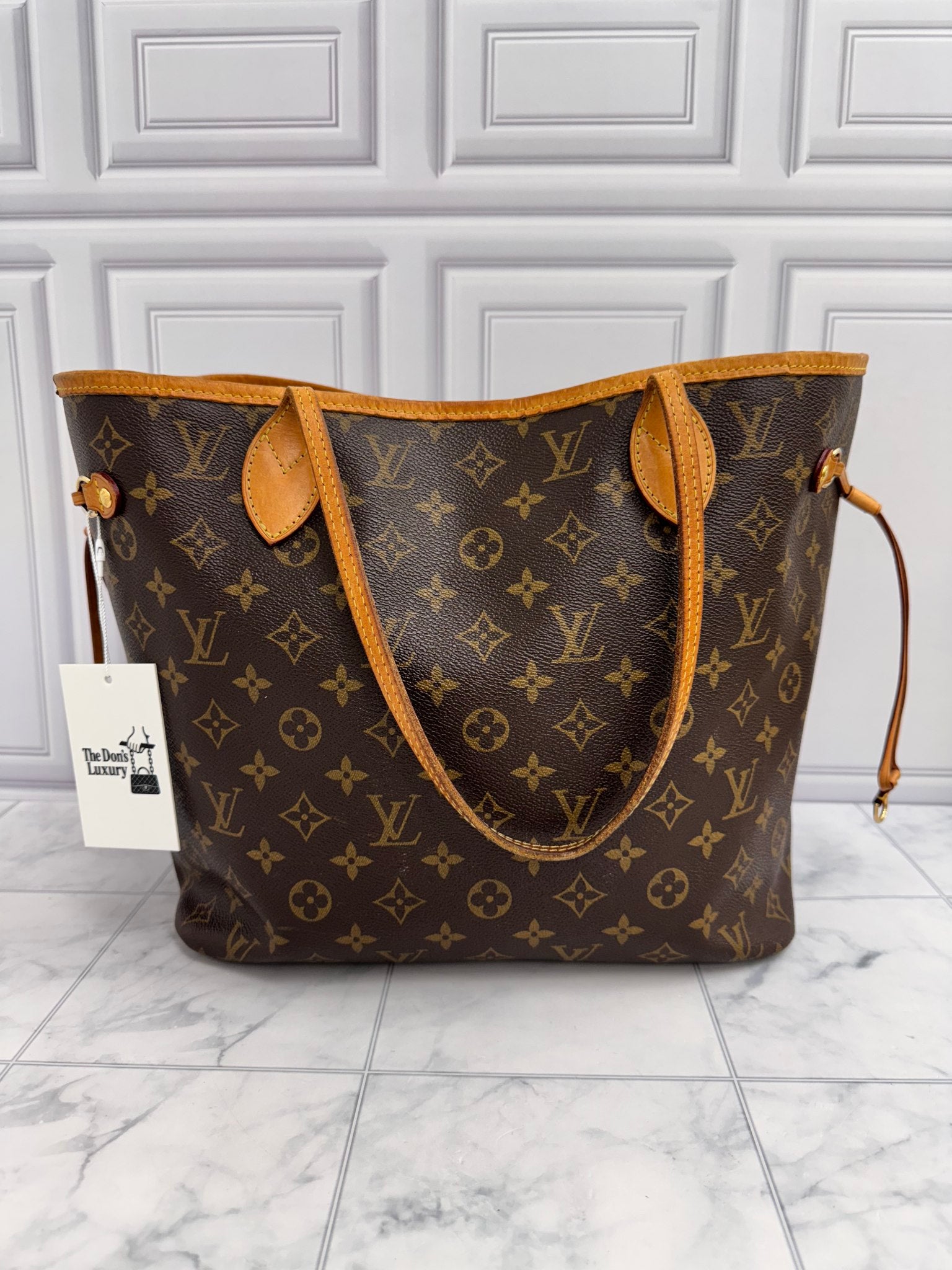 Louis Vuitton Monogram Neverfull MM Tote Bag