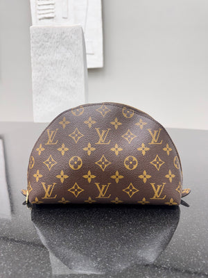 Louis Vuitton Monogram Cosmetic Pouch MM