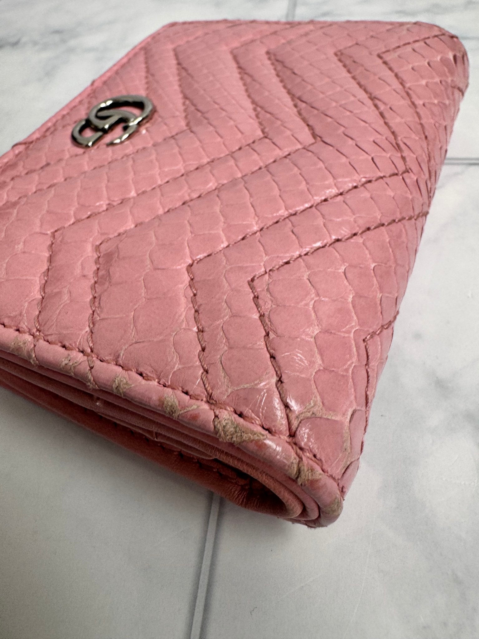 Gucci Pink Chevron Quilted Python GG Marmont Compact Wallet