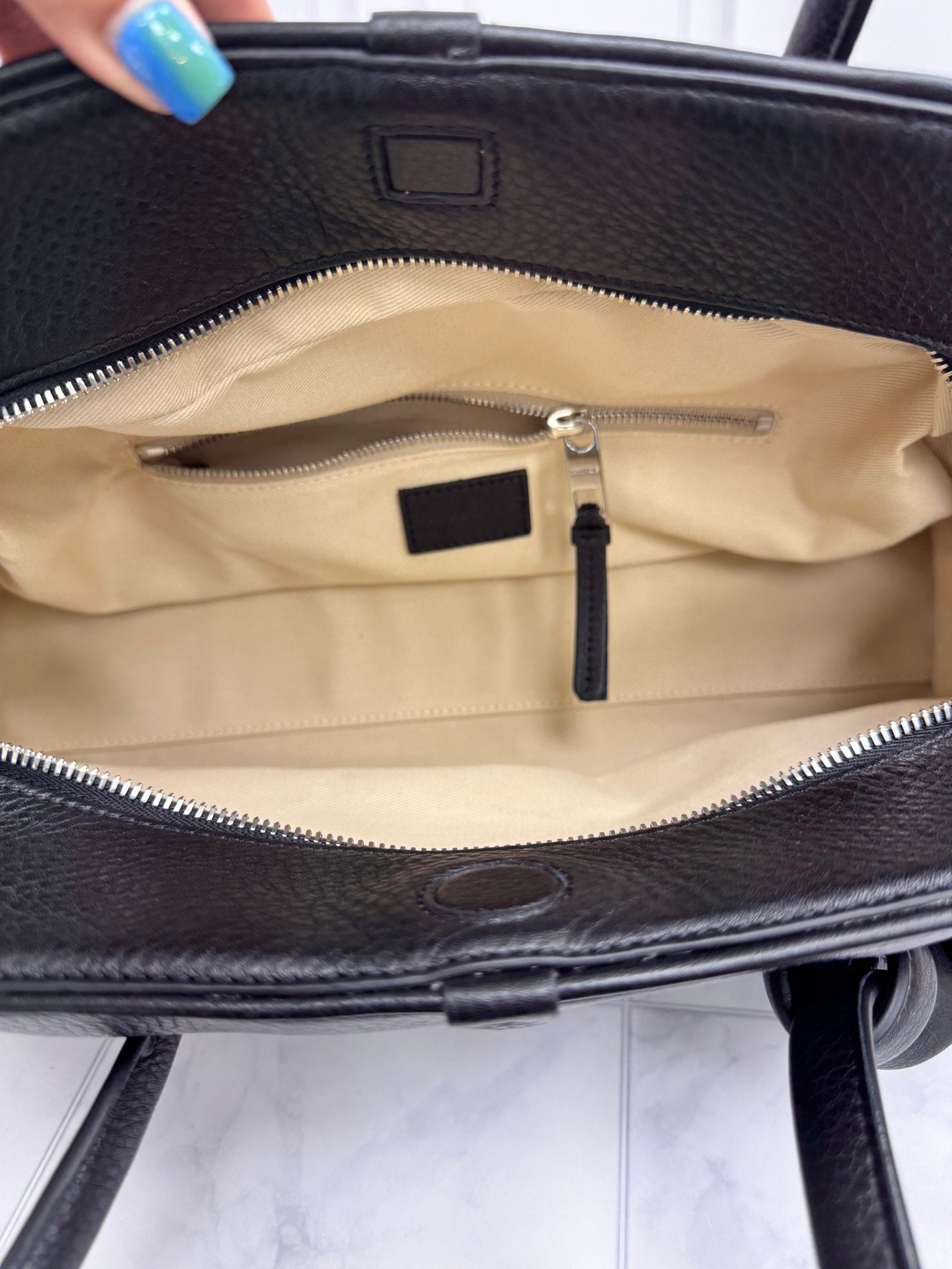 BRAND NEW - Jacquemus Black Grained Leather Le Turismo Shoulder Bag