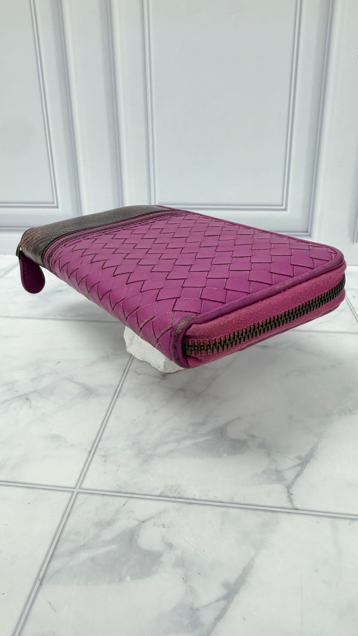 Bottega Veneta Purple Intrecciato Leather Zippy Wallet 
