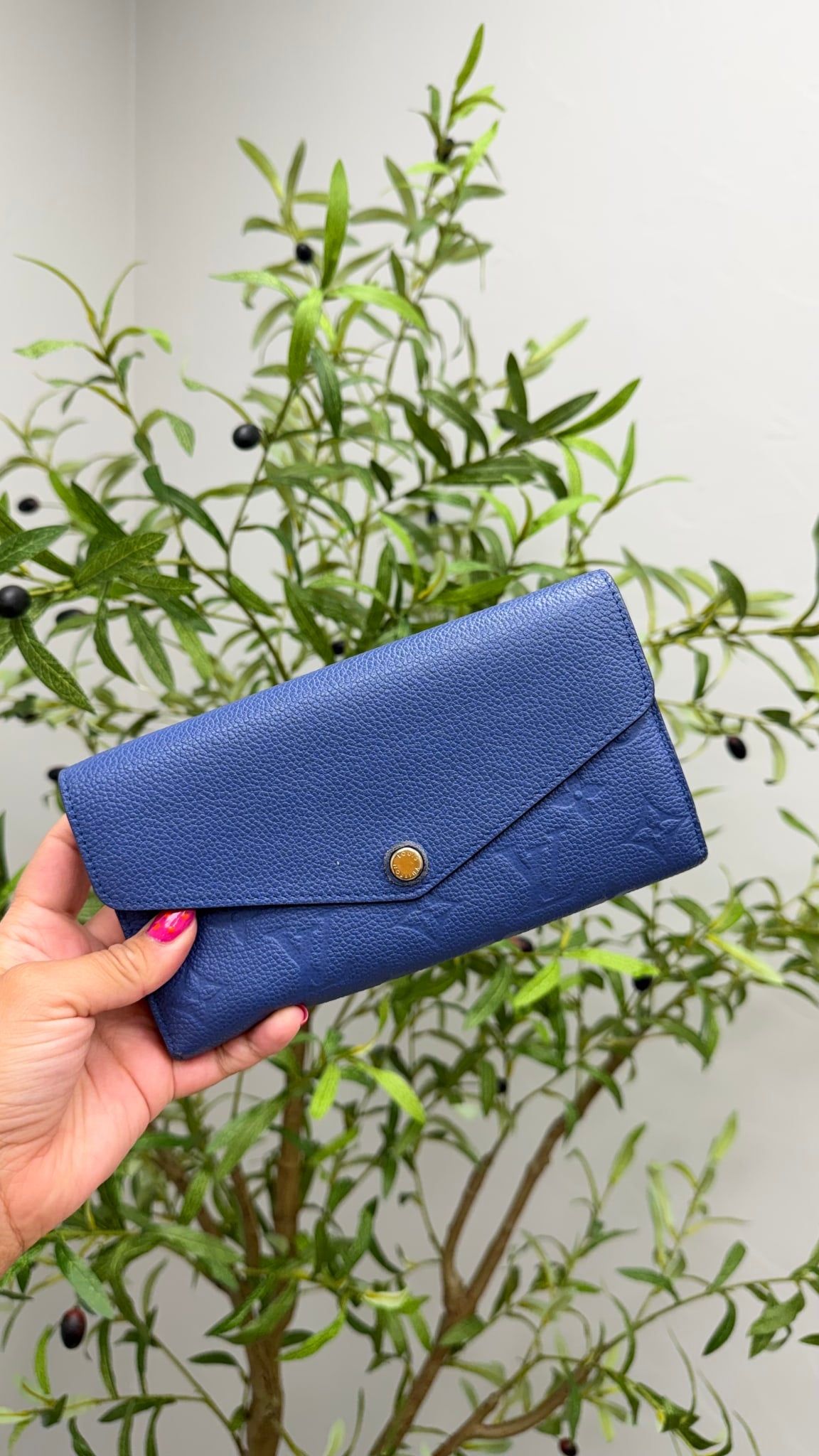 Louis Vuitton Monogram Blue Empreinte Leather Sarah Wallet