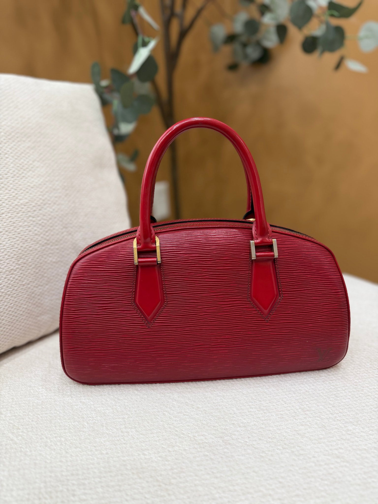 Louis Vuitton Red Epi Leather Jasmin Bag